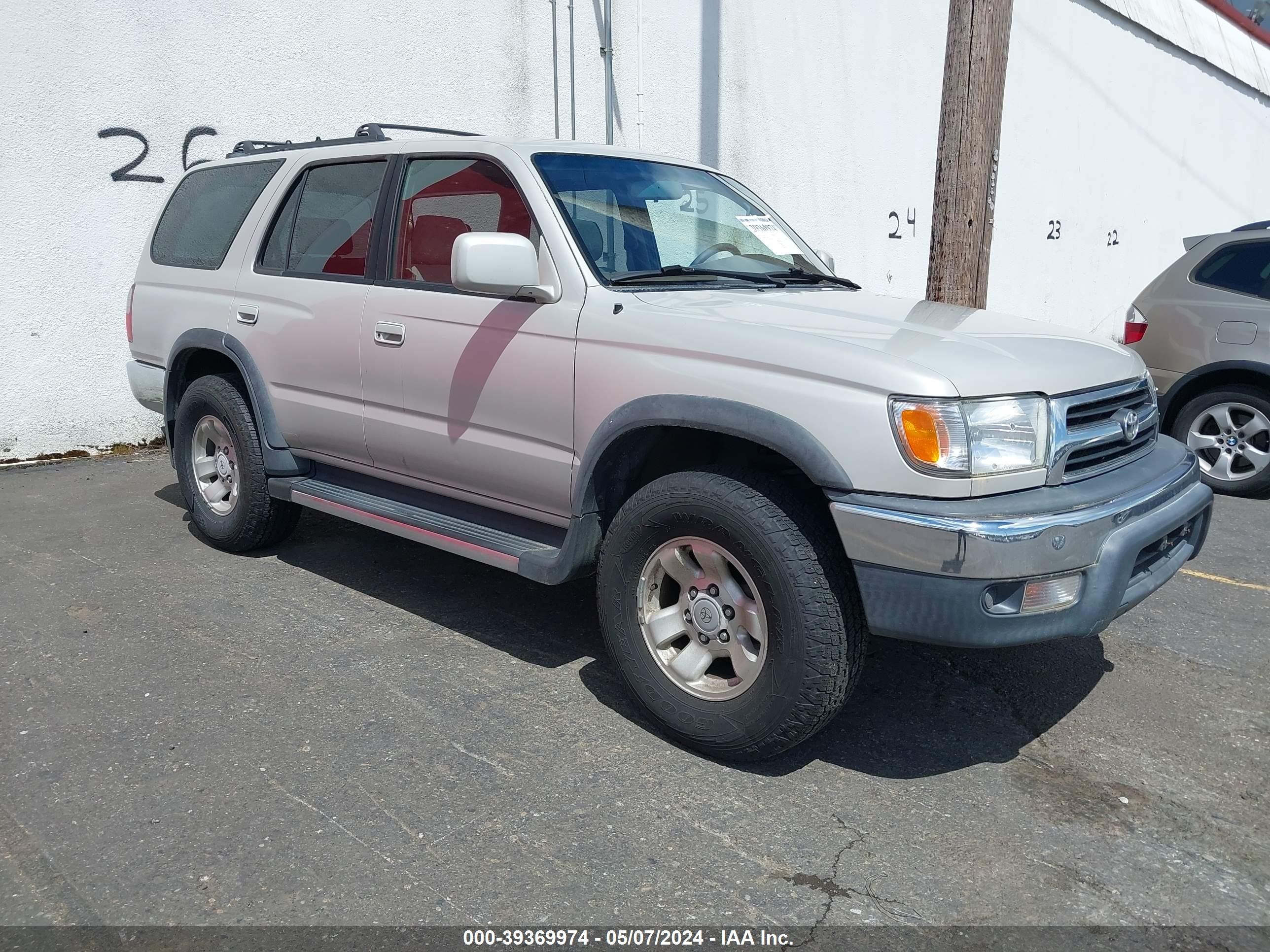 TOYOTA 4RUNNER 1999 jt3gn86rxx0120858