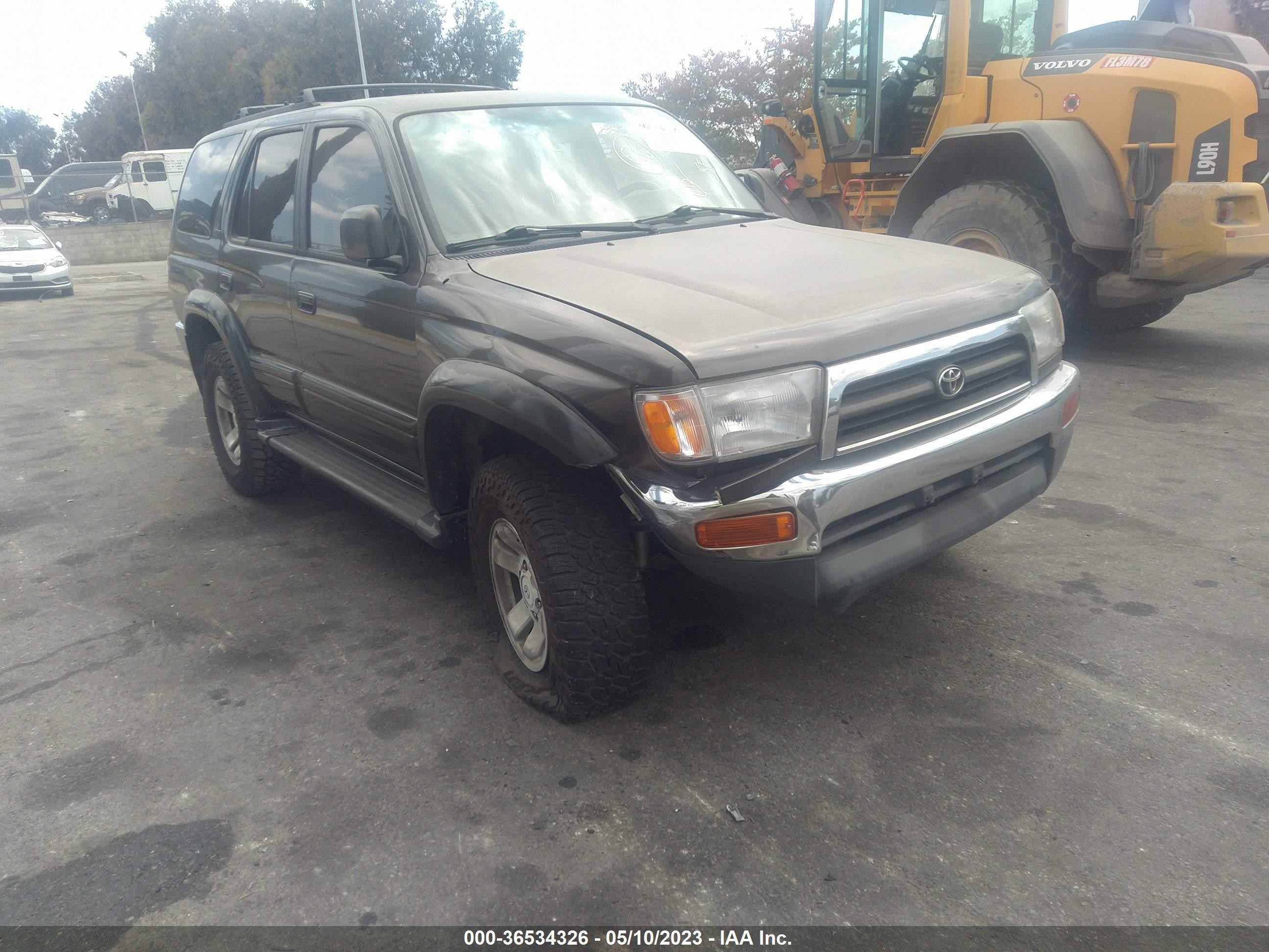 TOYOTA 4RUNNER 1998 jt3gn87r7w0088190