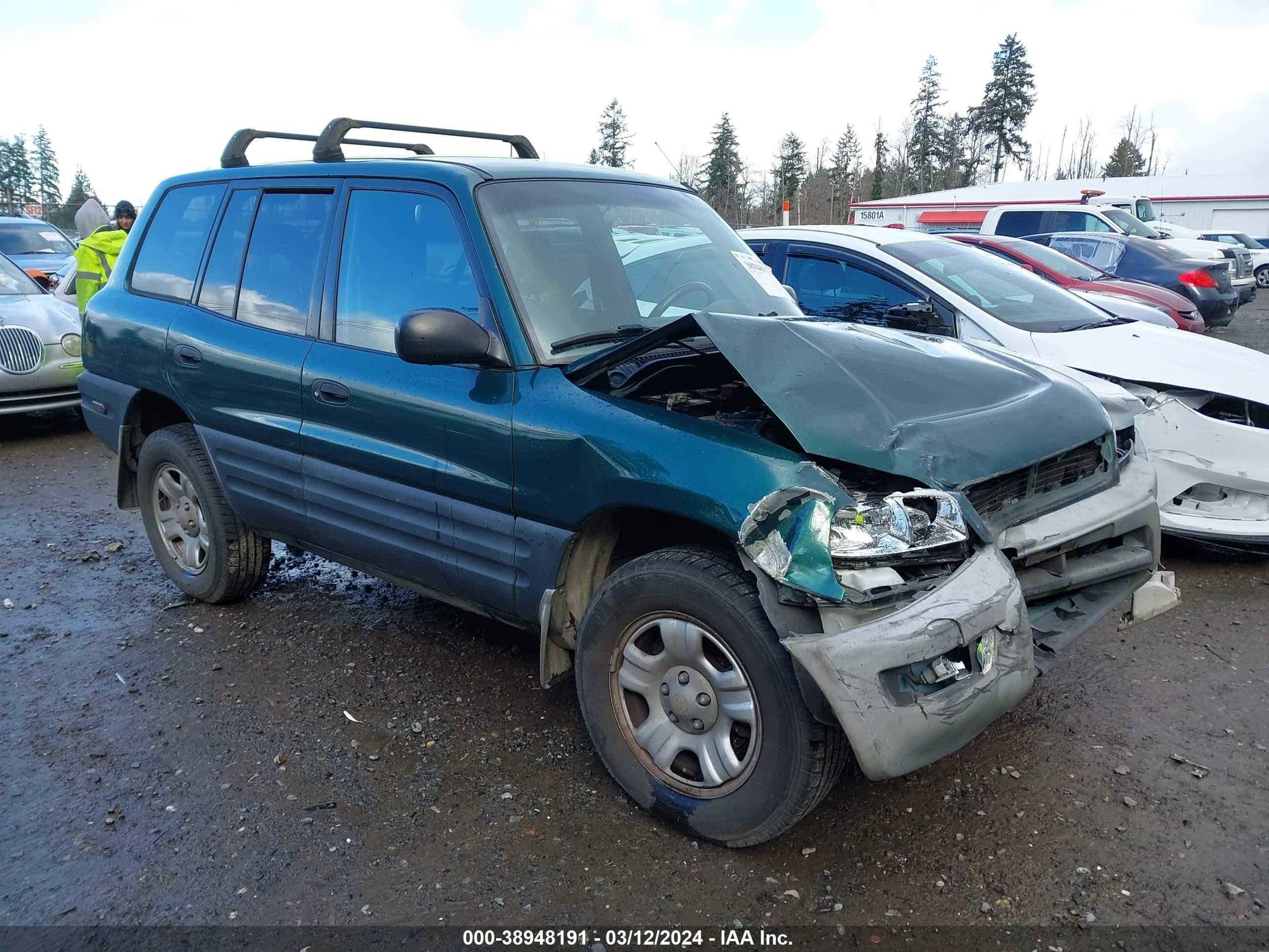 TOYOTA RAV 4 1998 jt3gp10v1w7030107