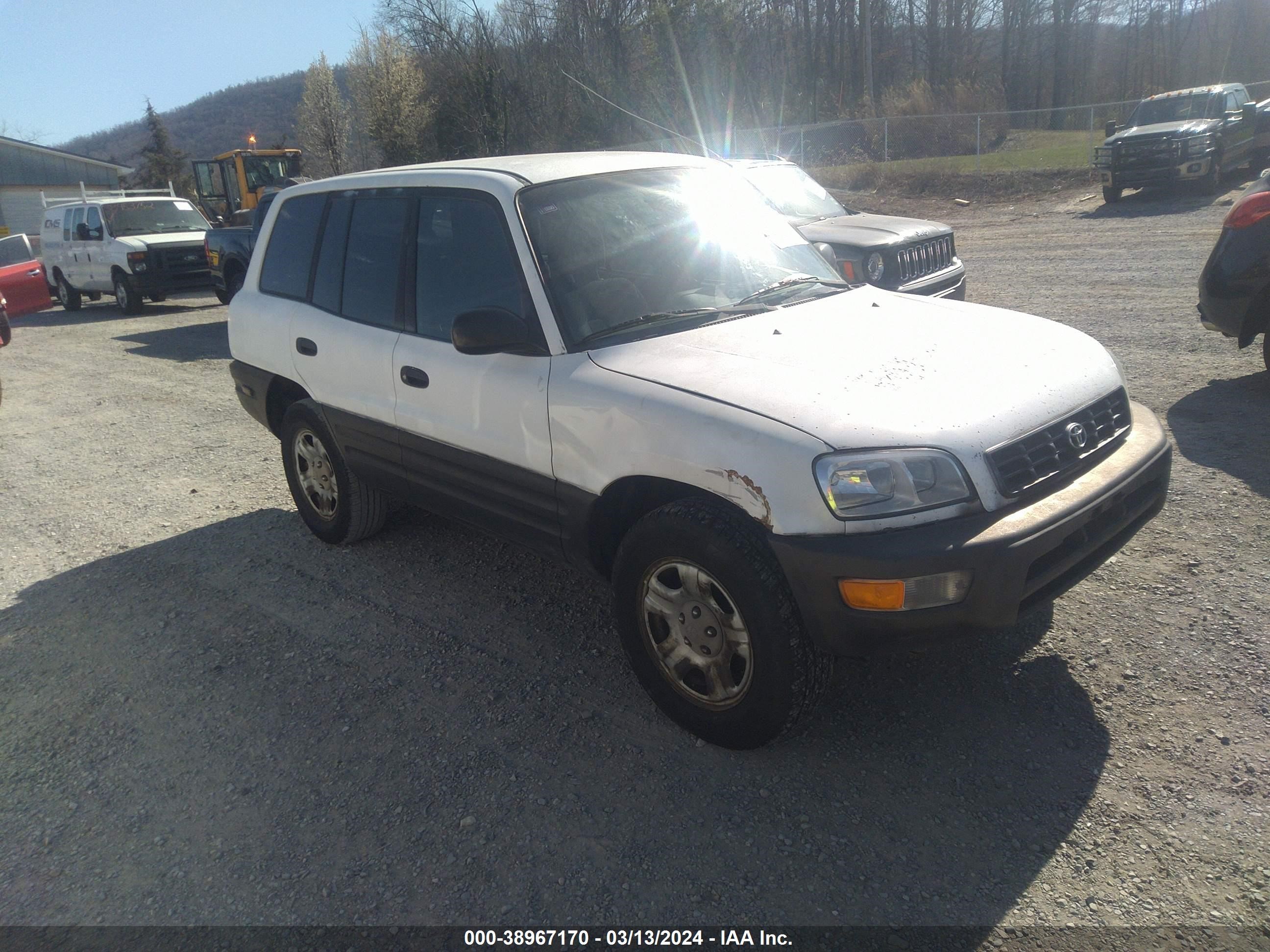 TOYOTA RAV 4 1998 jt3gp10v4w7040100