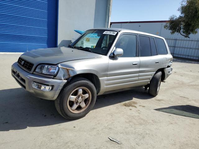 TOYOTA RAV4 2000 jt3gp10v4y7067591