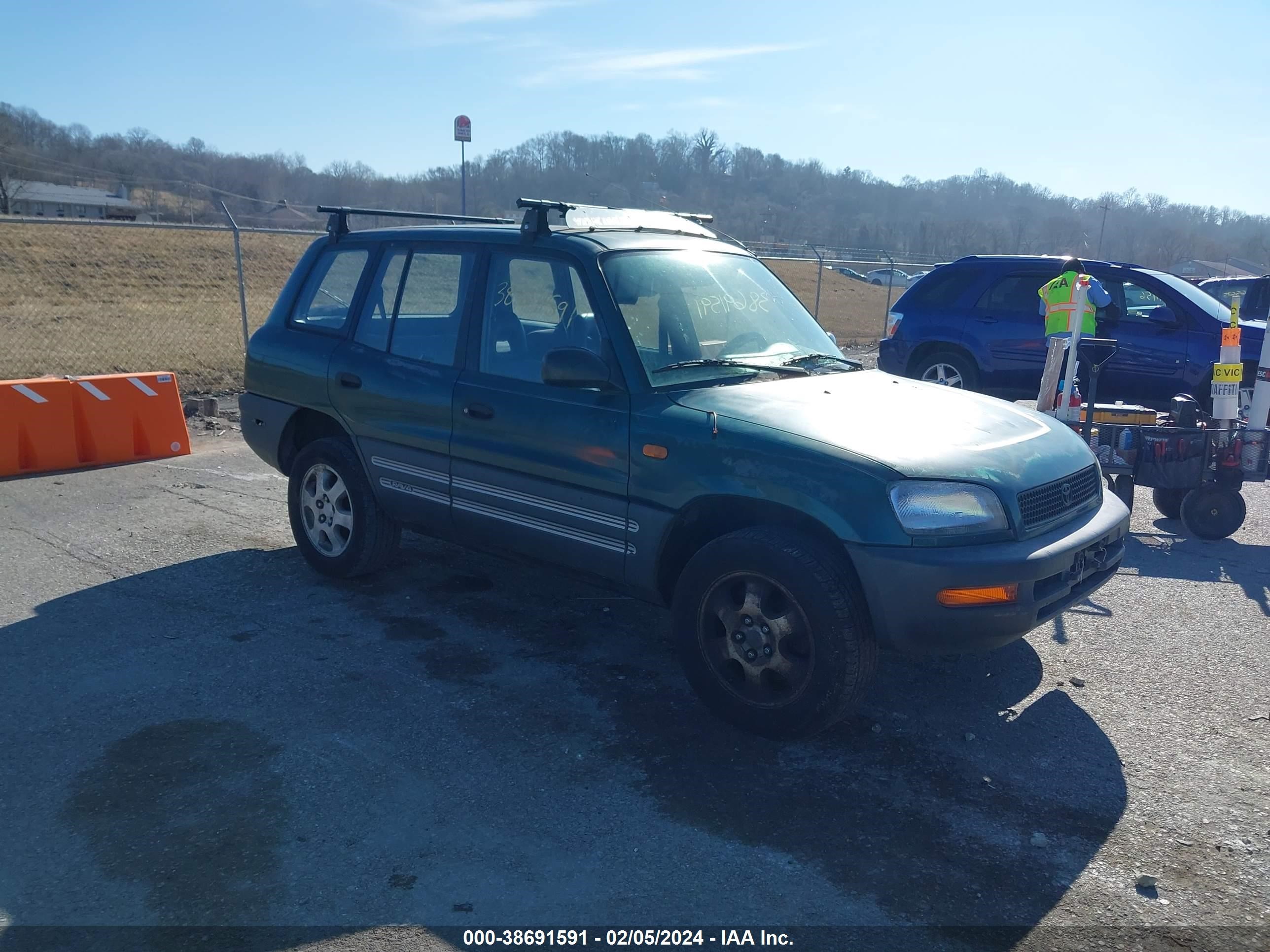 TOYOTA RAV 4 1996 jt3gp10v6t0007202