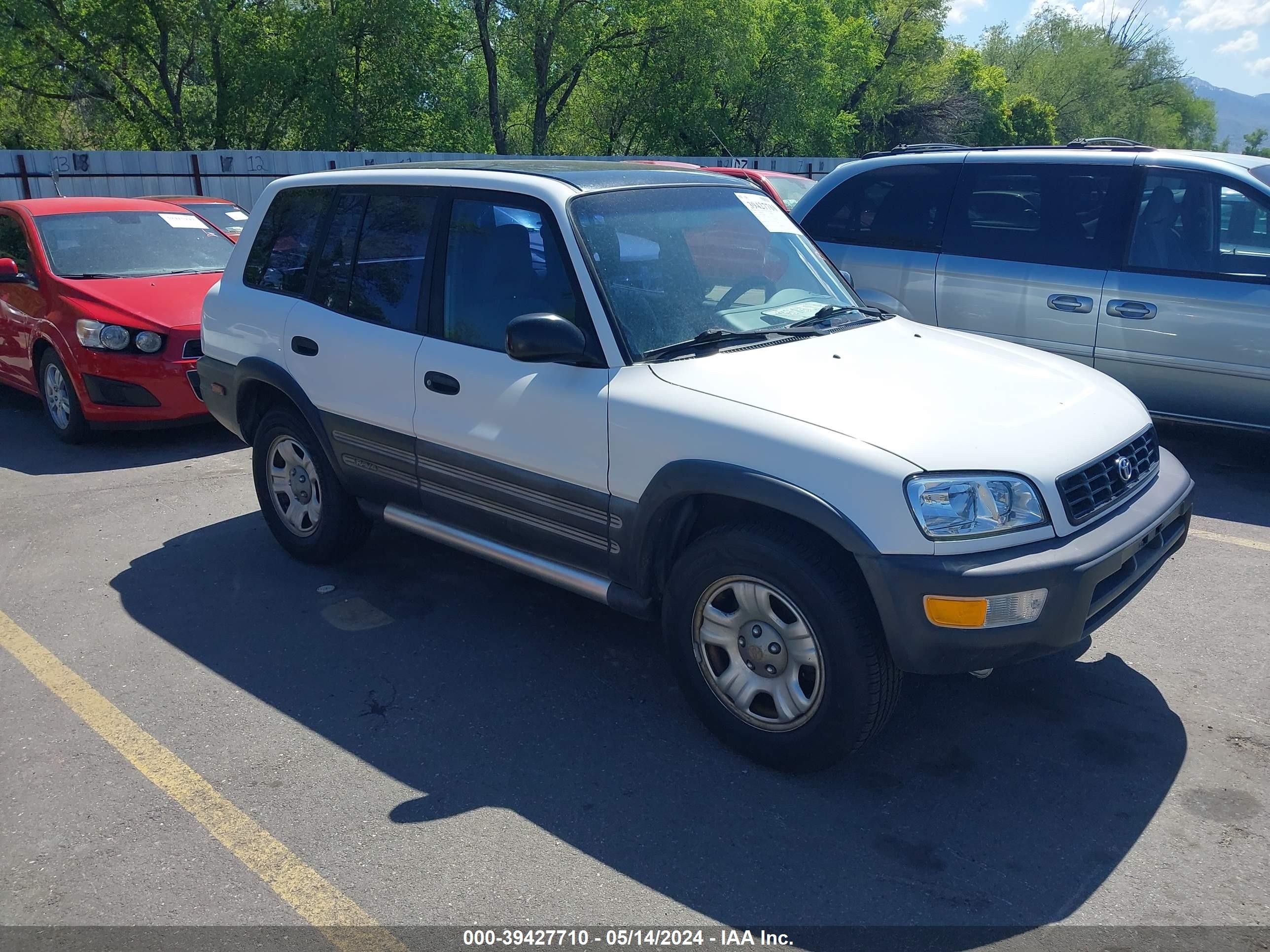 TOYOTA RAV 4 1999 jt3gp10v7x7045468