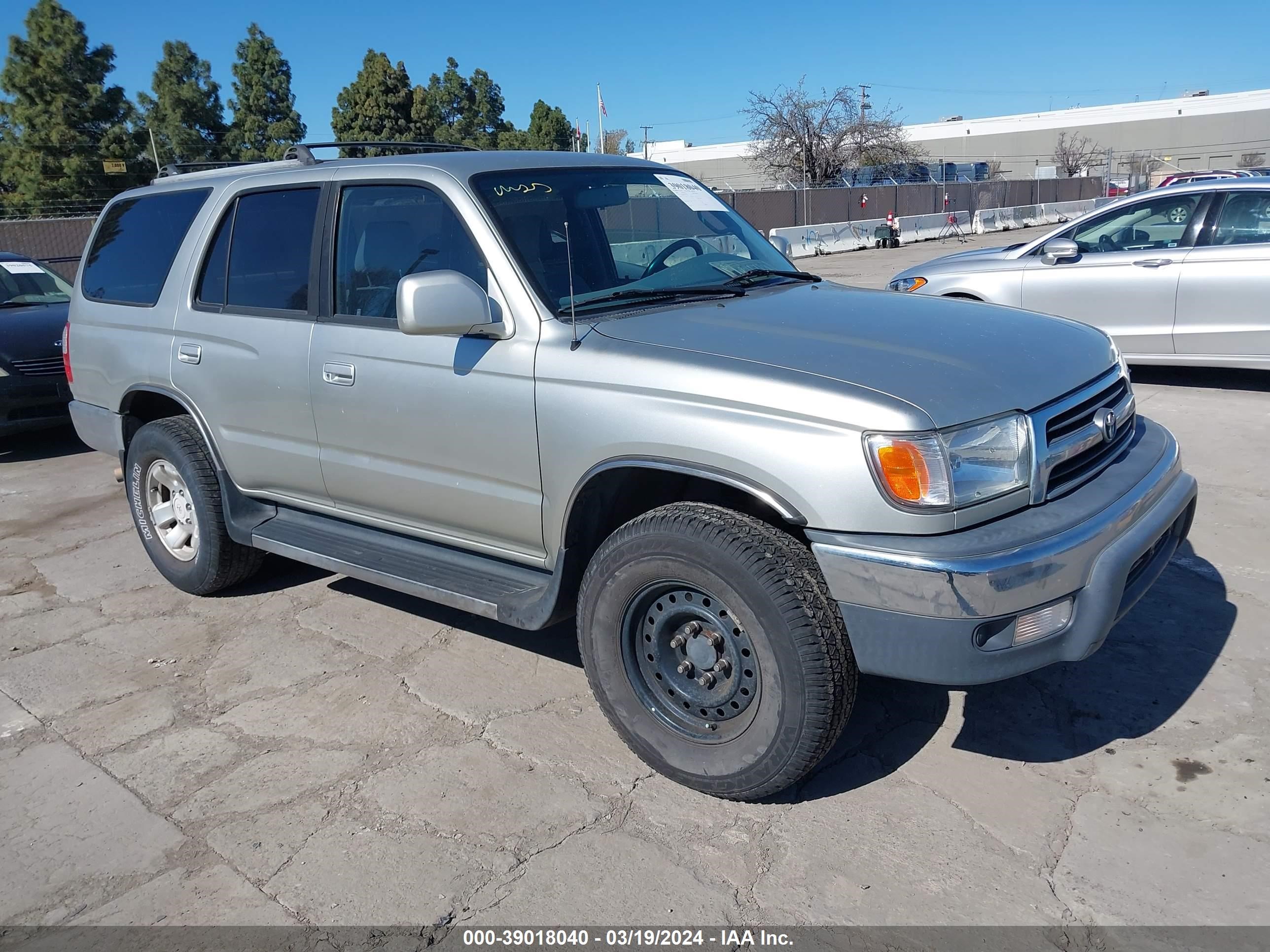 TOYOTA 4RUNNER 2000 jt3hn86r2y0279525