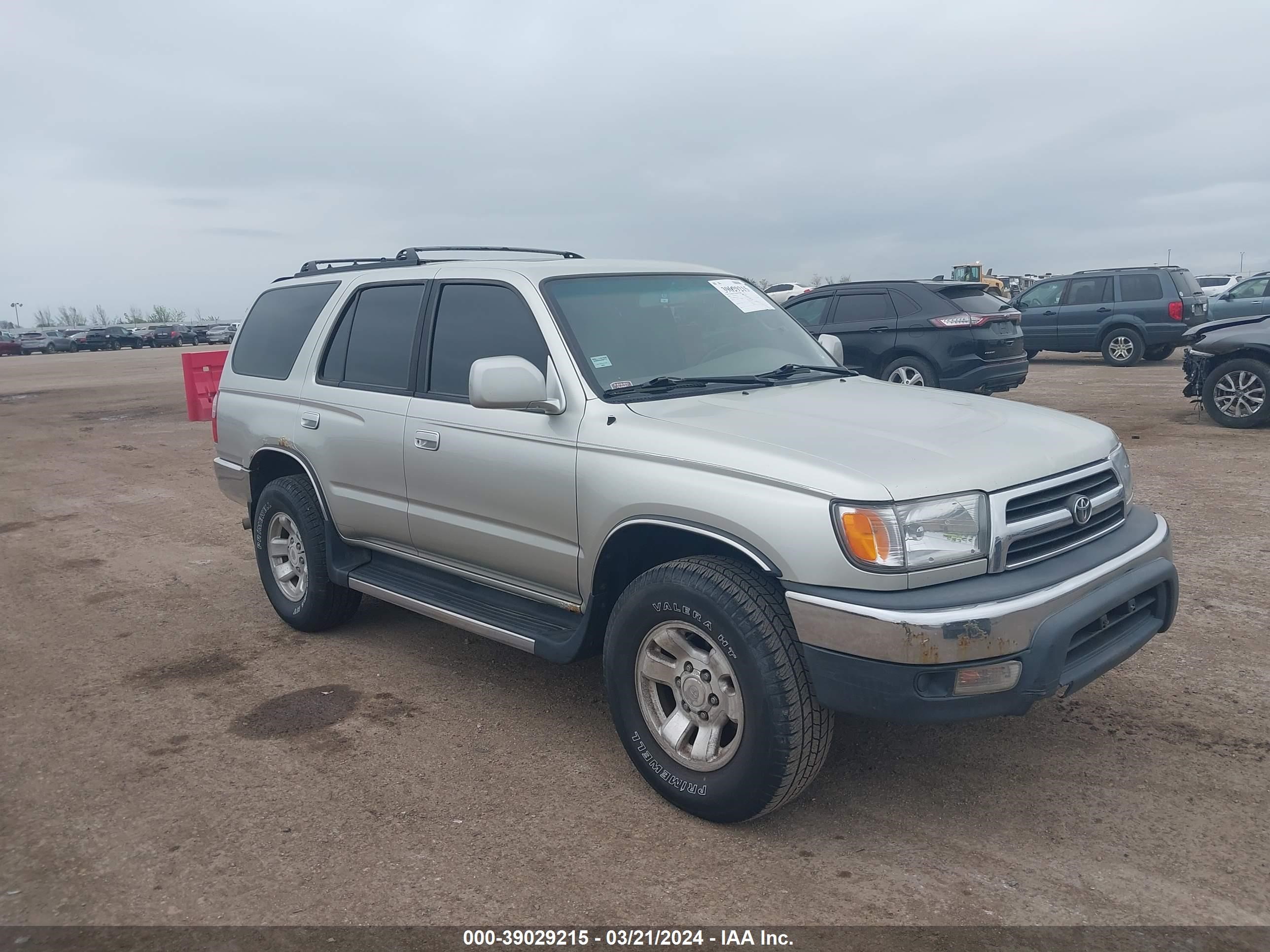 TOYOTA 4RUNNER 2000 jt3hn86r6y0305110