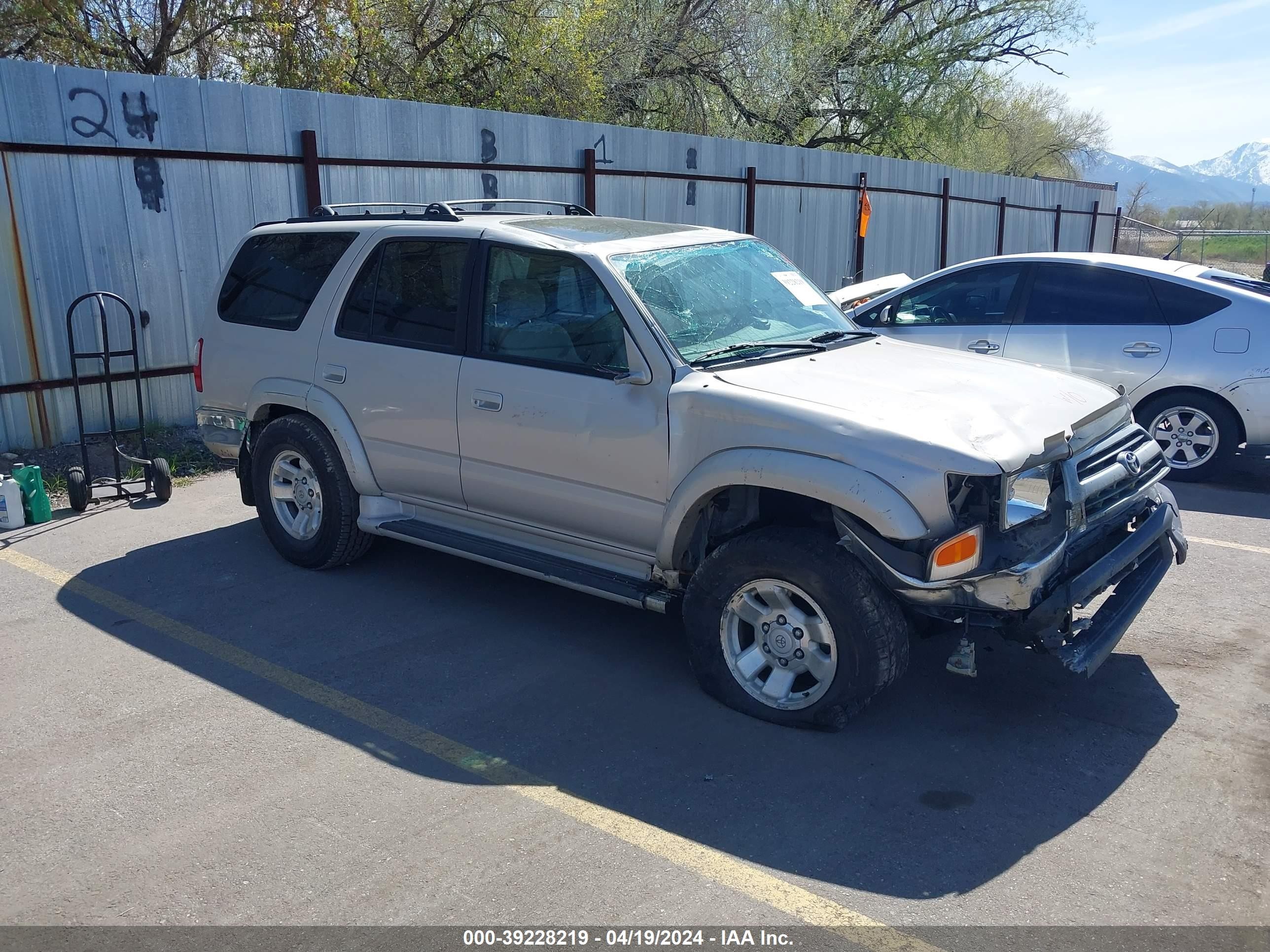 TOYOTA 4RUNNER 2000 jt3hn86r9y0307692