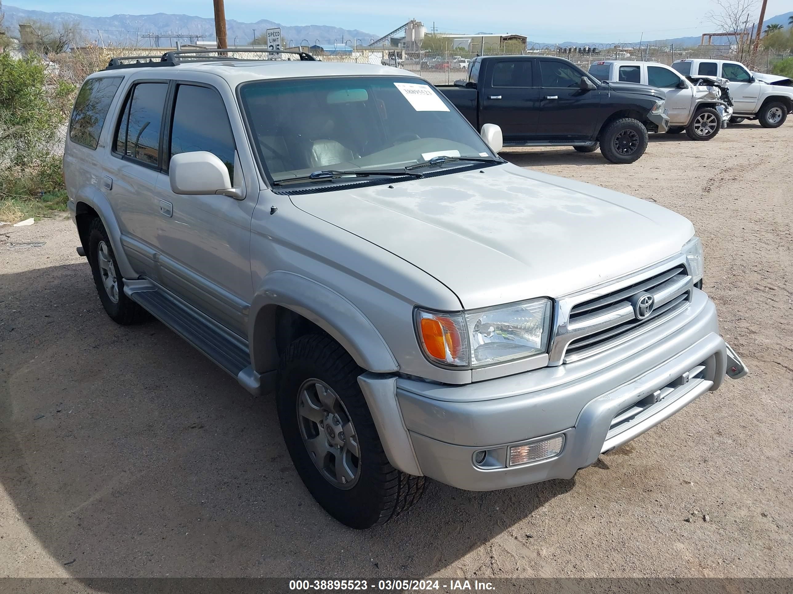 TOYOTA 4RUNNER 2000 jt3hn87r9y9040483