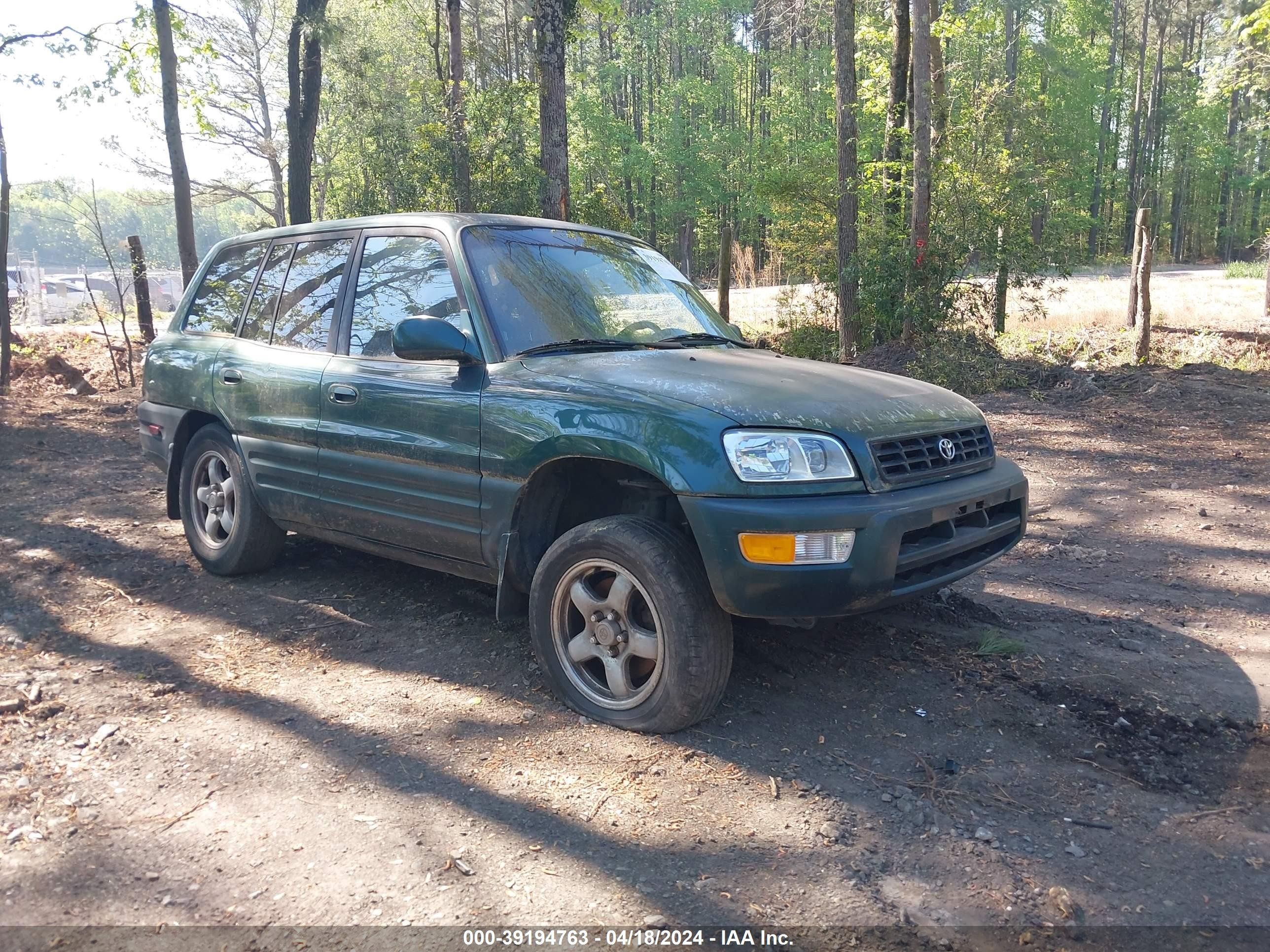 TOYOTA RAV 4 2000 jt3hp10v0y7166963