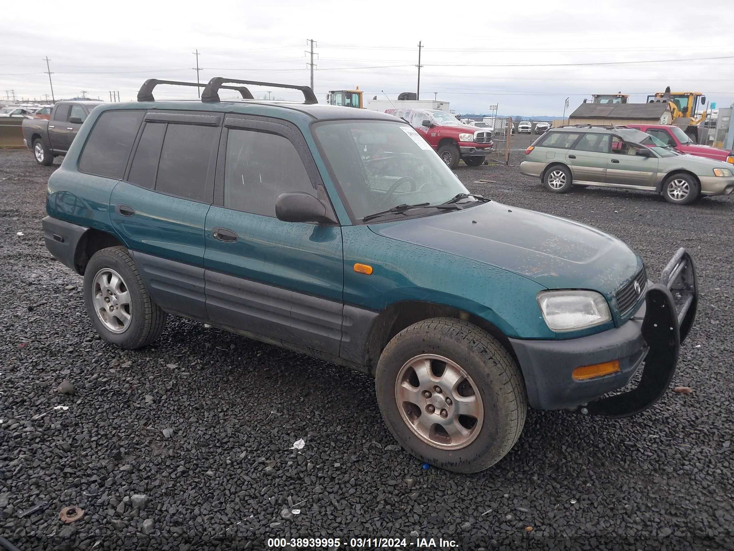 TOYOTA RAV 4 1997 jt3hp10v2v7055617