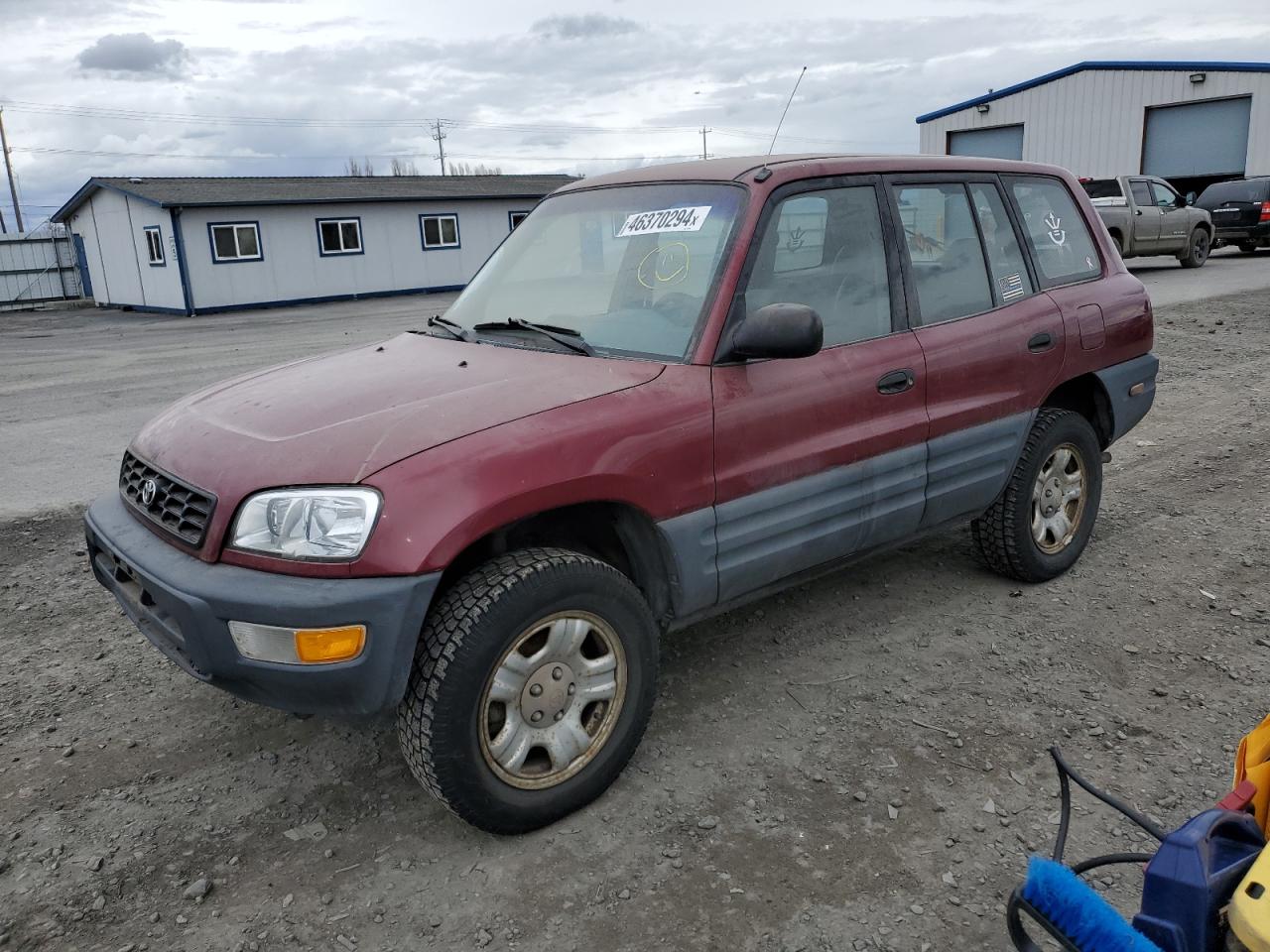 TOYOTA RAV 4 1998 jt3hp10v2w7080096