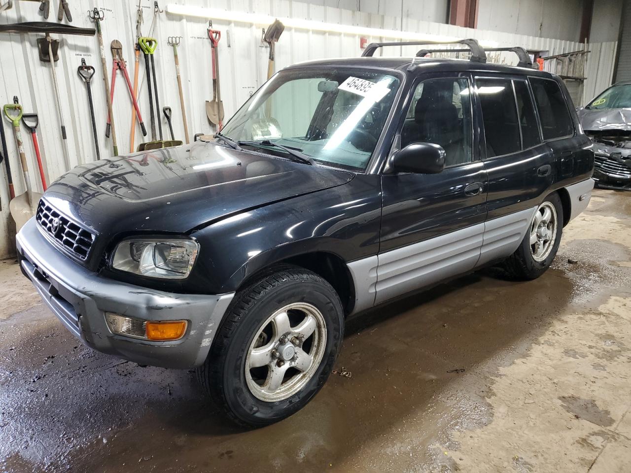 TOYOTA RAV 4 1998 jt3hp10v3w7106205