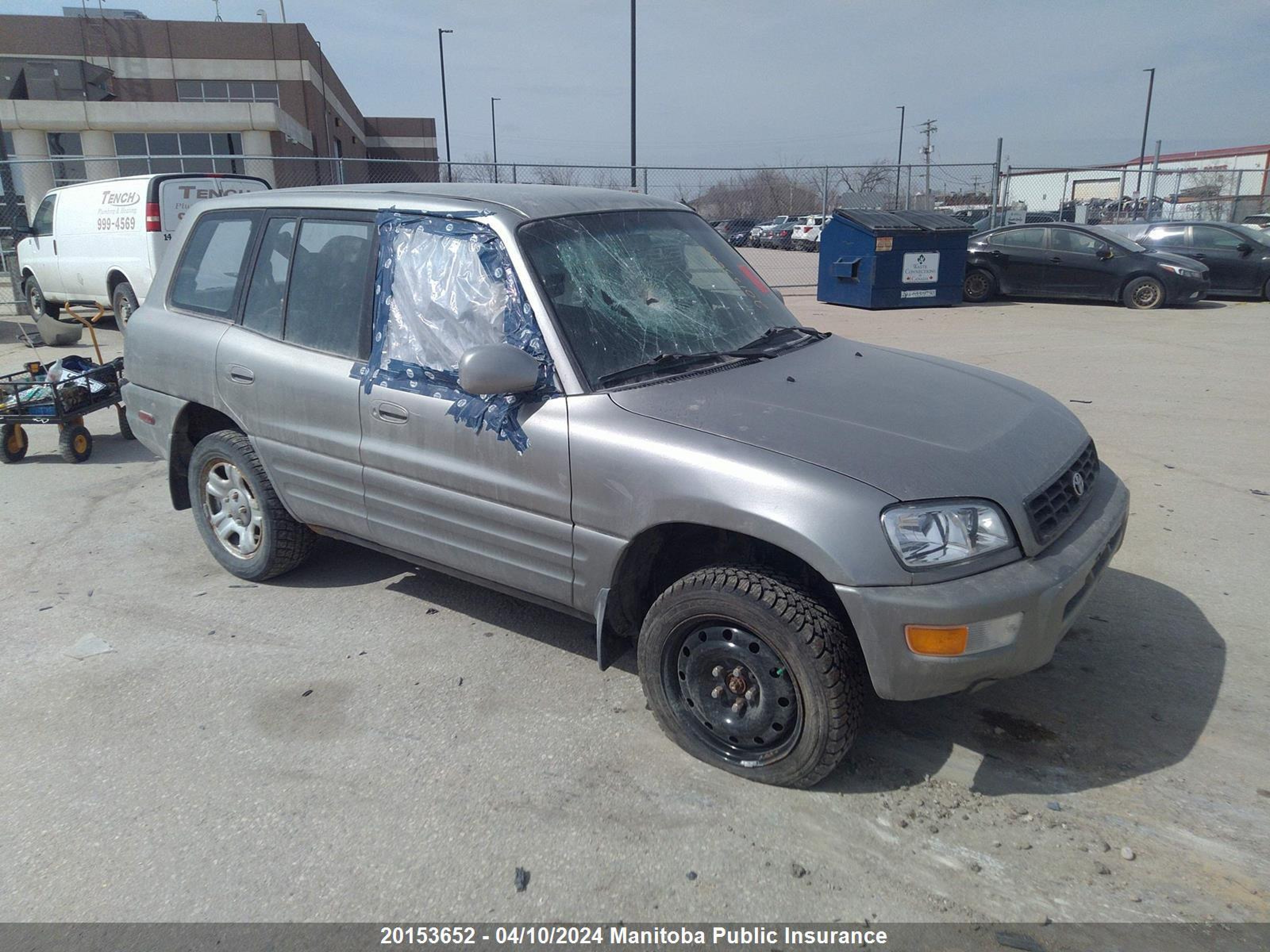 TOYOTA RAV 4 1999 jt3hp10v3x7110305