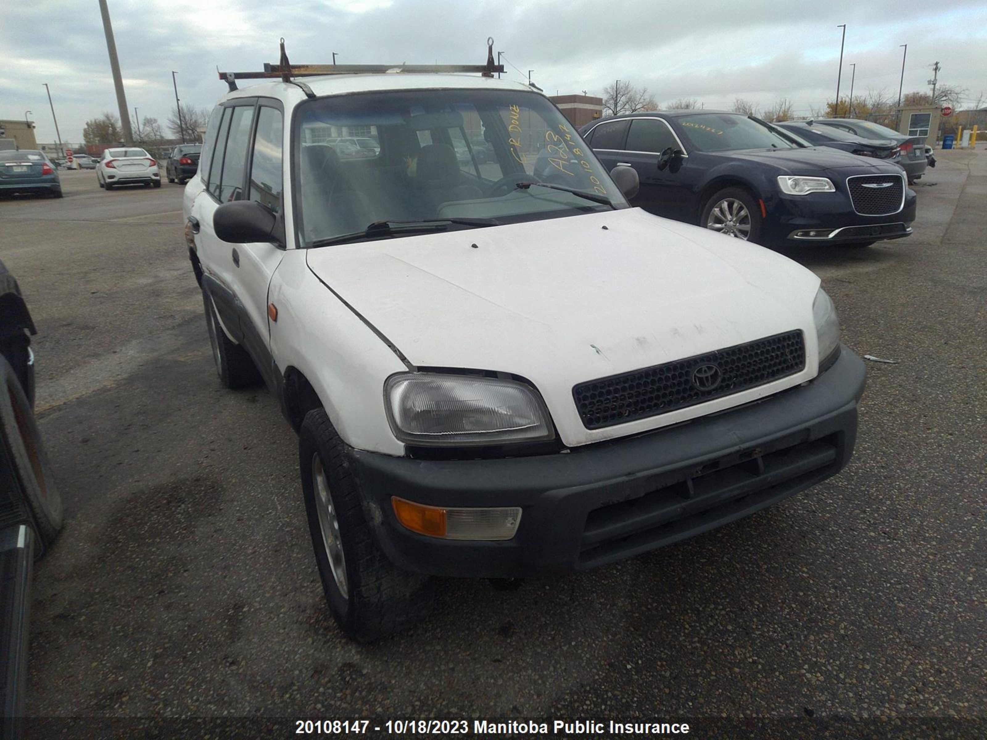 TOYOTA RAV 4 1997 jt3hp10v5v0150083