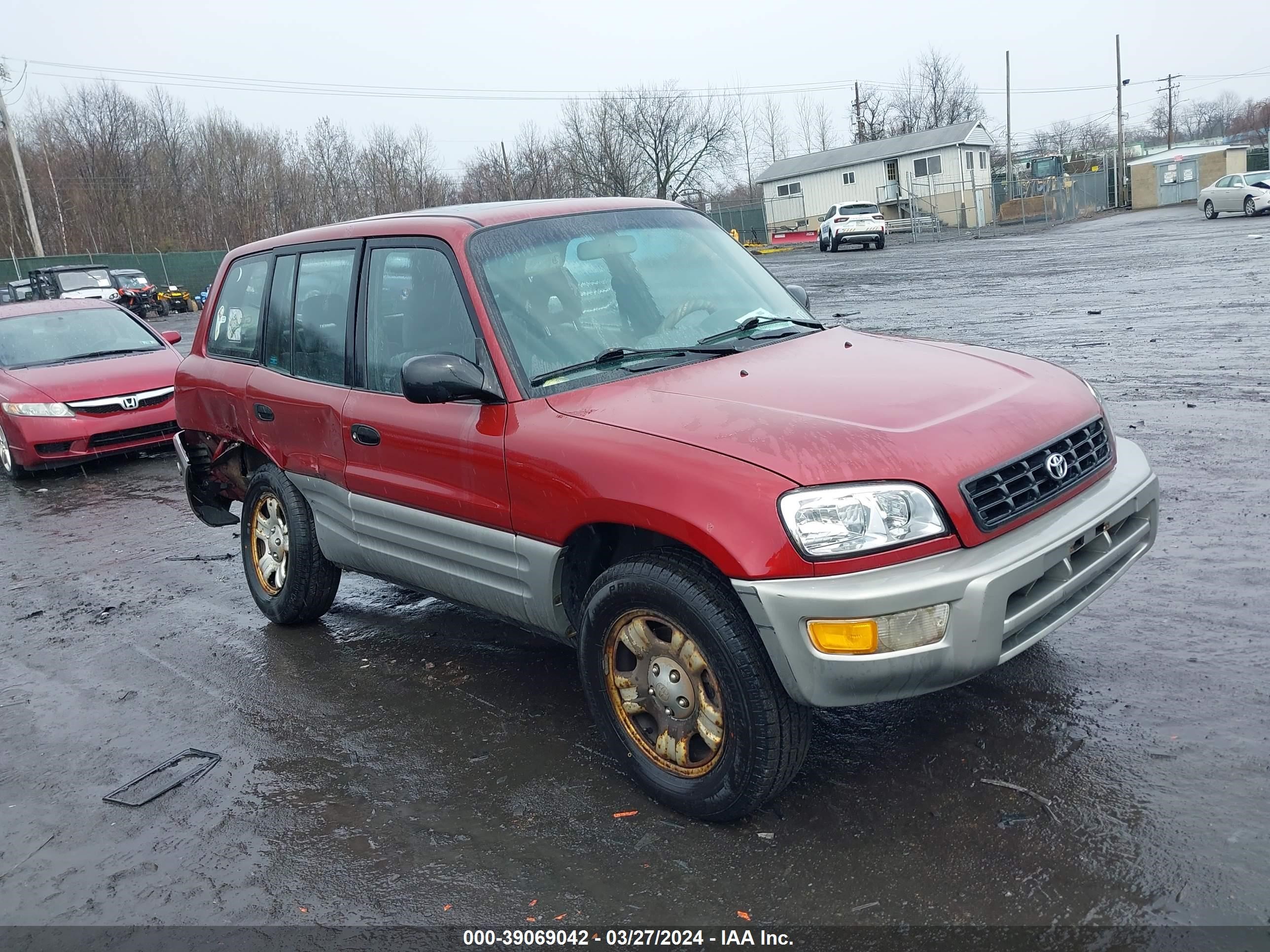 TOYOTA RAV 4 2000 jt3hp10v5y0238586