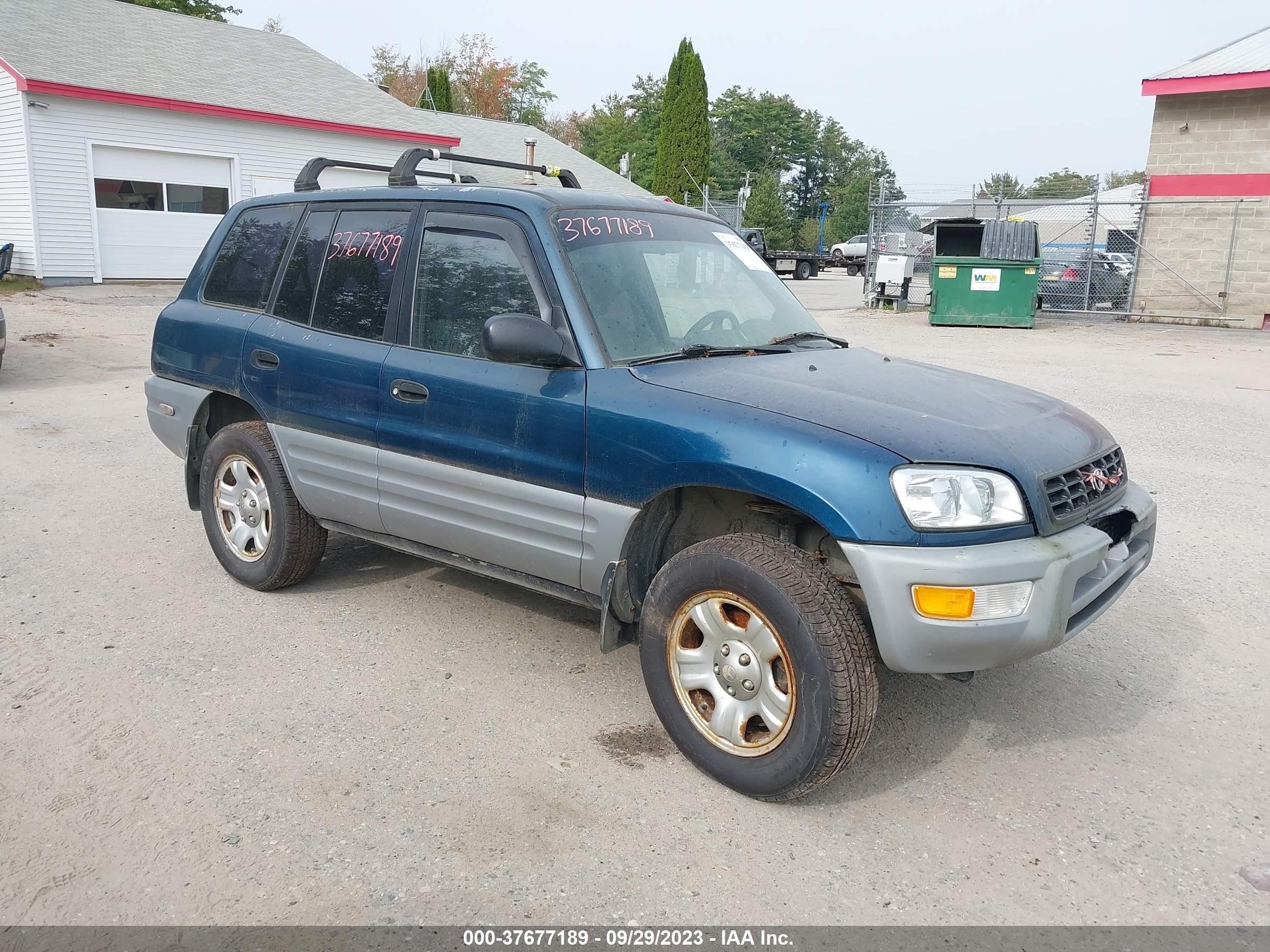 TOYOTA RAV 4 2000 jt3hp10v6y7163341