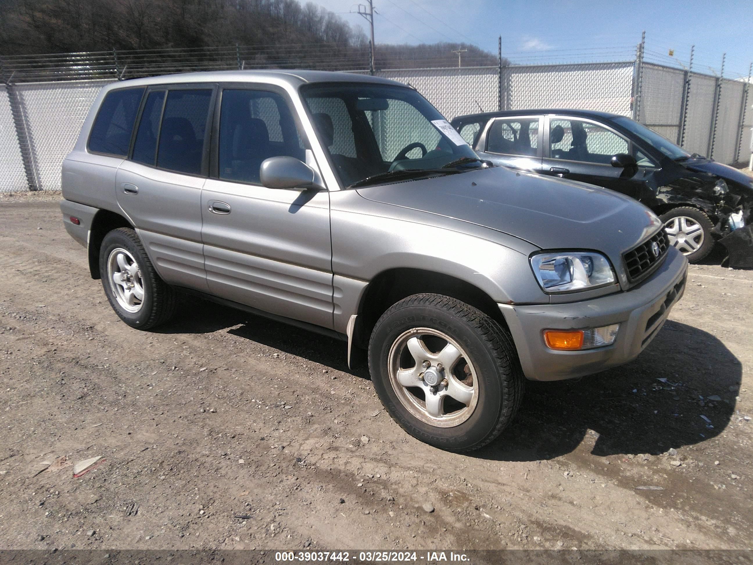 TOYOTA RAV 4 2000 jt3hp10v7y7151764