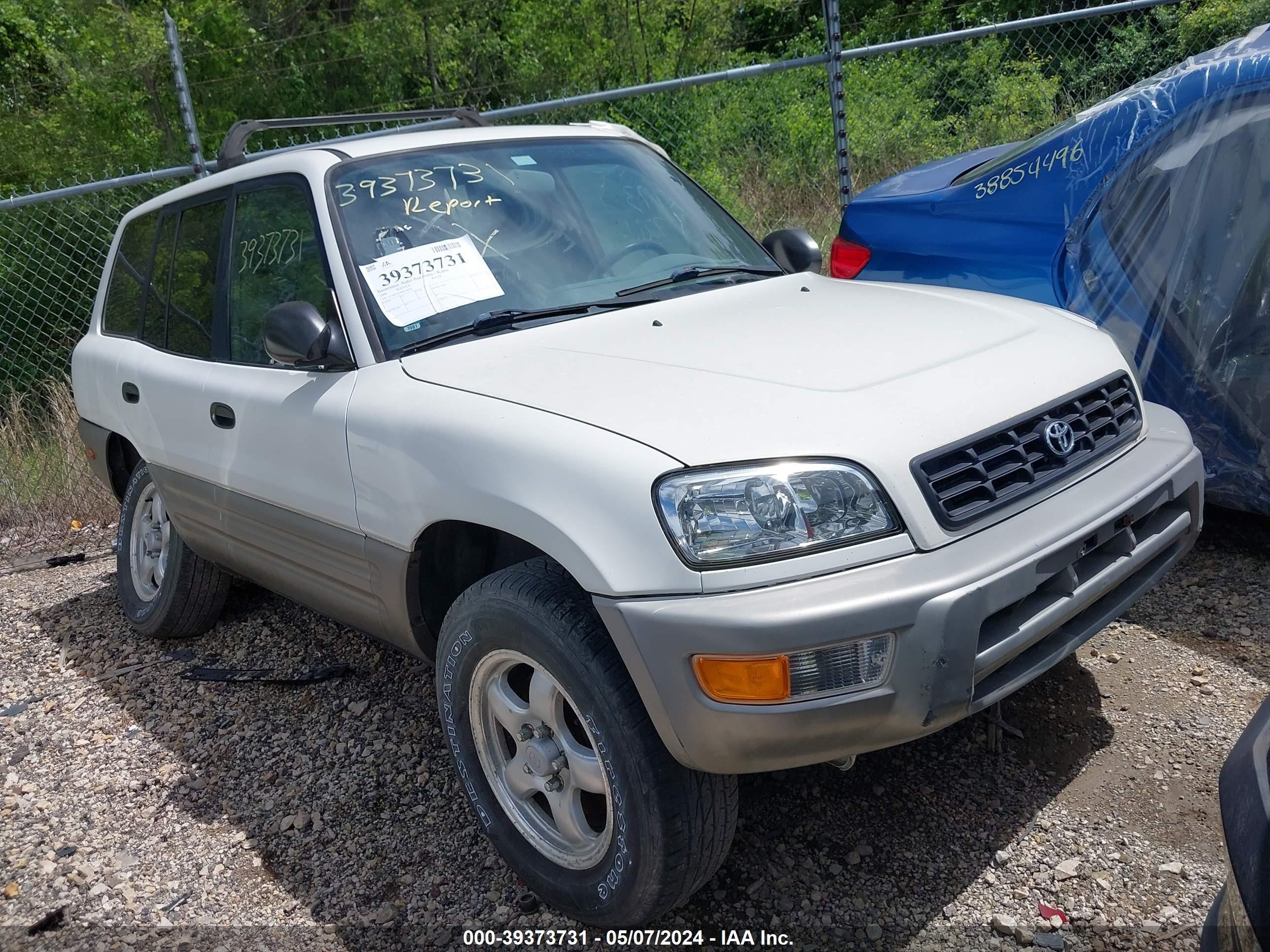 TOYOTA RAV 4 1998 jt3hp10v9w0194024