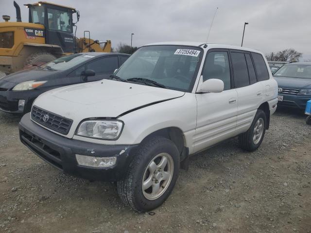 TOYOTA RAV4 1999 jt3hp10vxx7133094