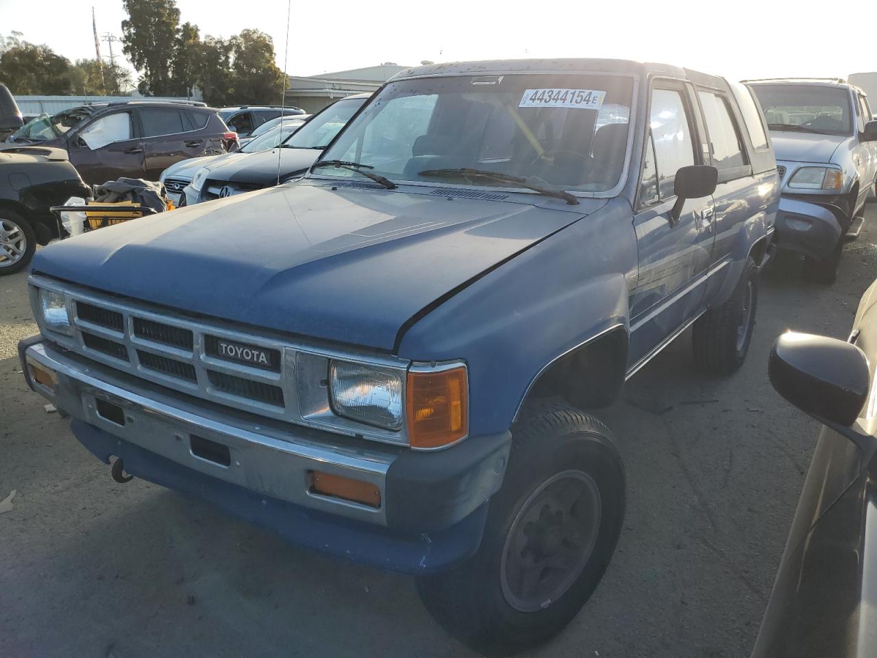 TOYOTA 4RUNNER 1986 jt3rn64w8g0055076