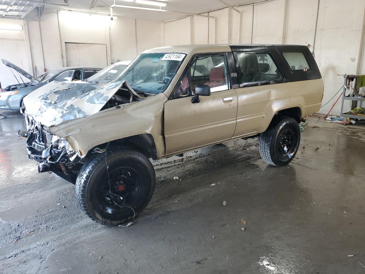 TOYOTA 4RUNNER 1989 jt4rn62d8k0243201