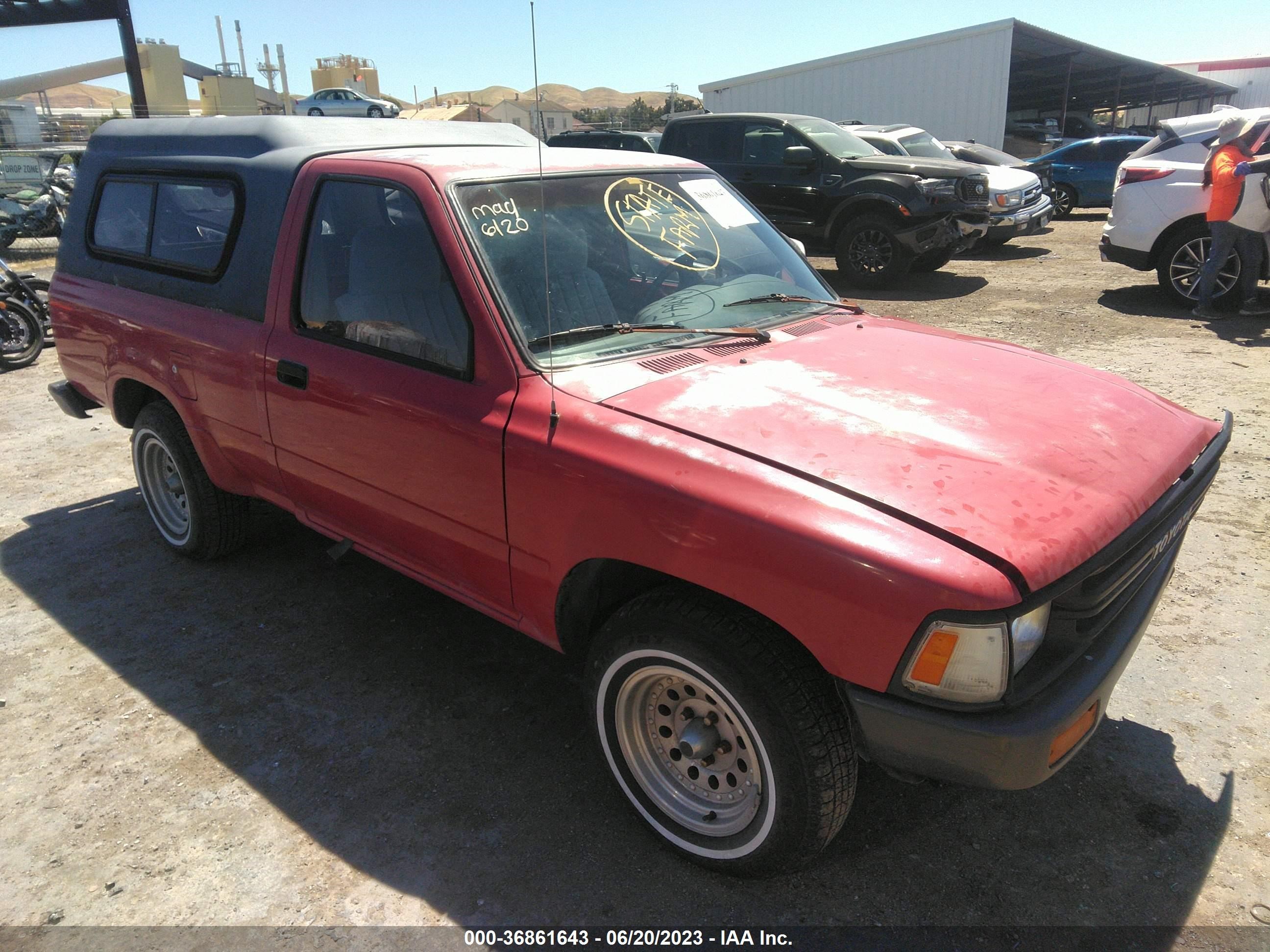 TOYOTA PICKUP 1990 jt4rn81a9l5086544