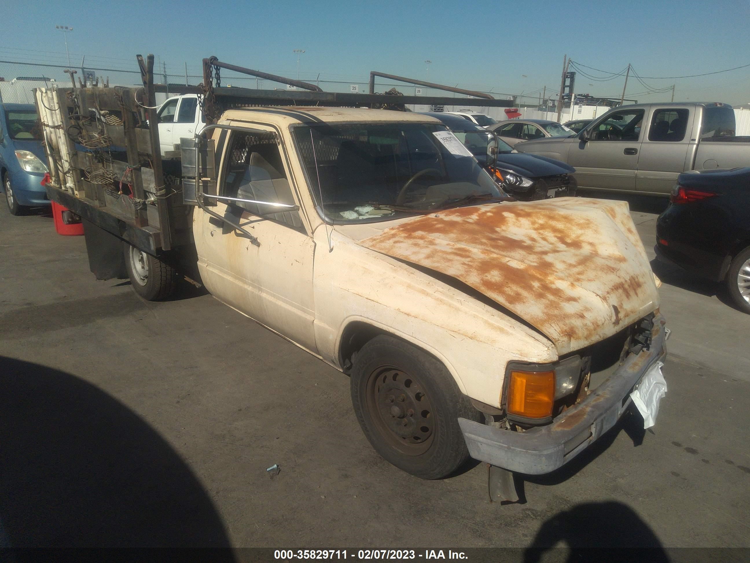 TOYOTA PICKUP 1987 jt5rn55r6h7021088