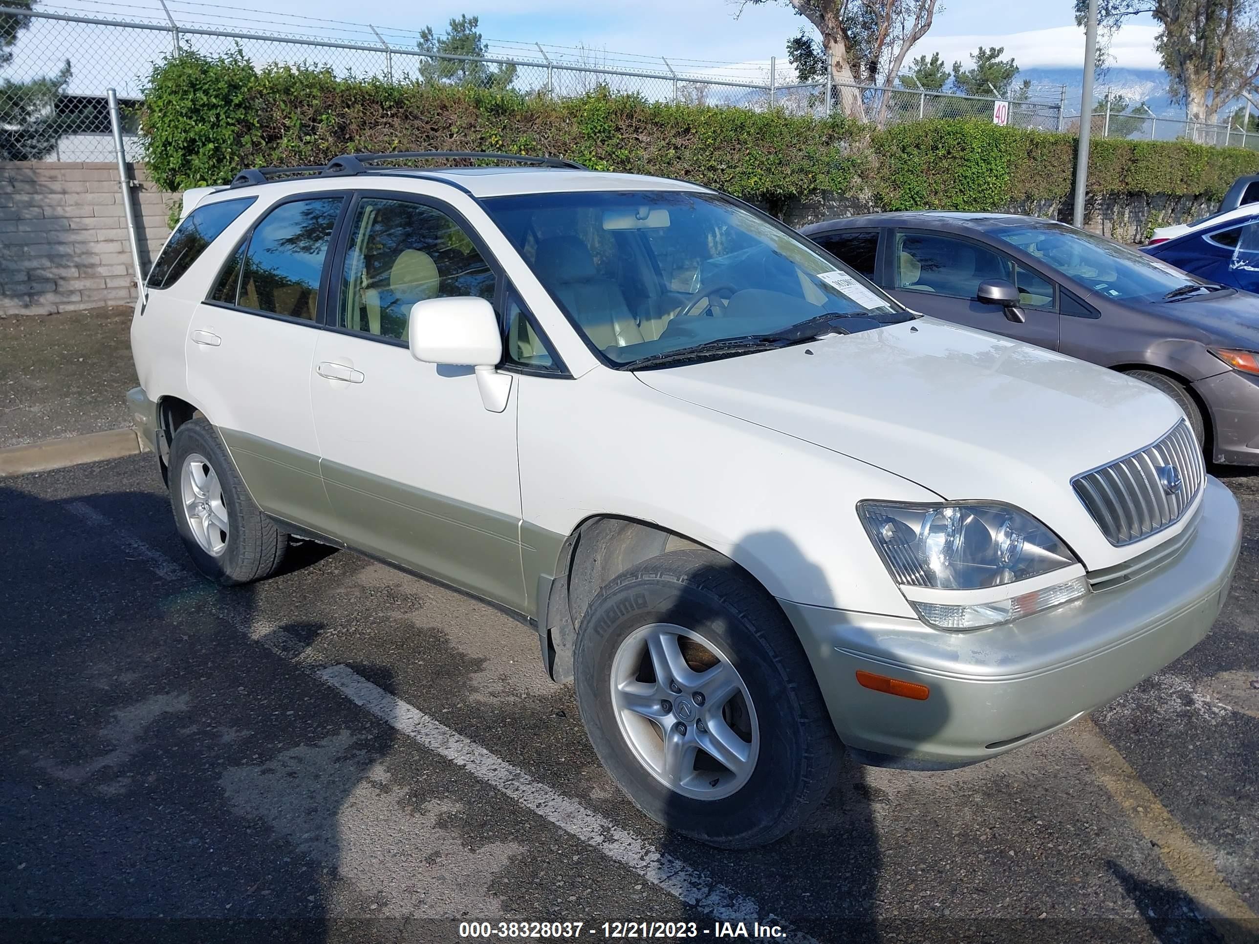 LEXUS RX 2000 jt6gf10u0y0062524