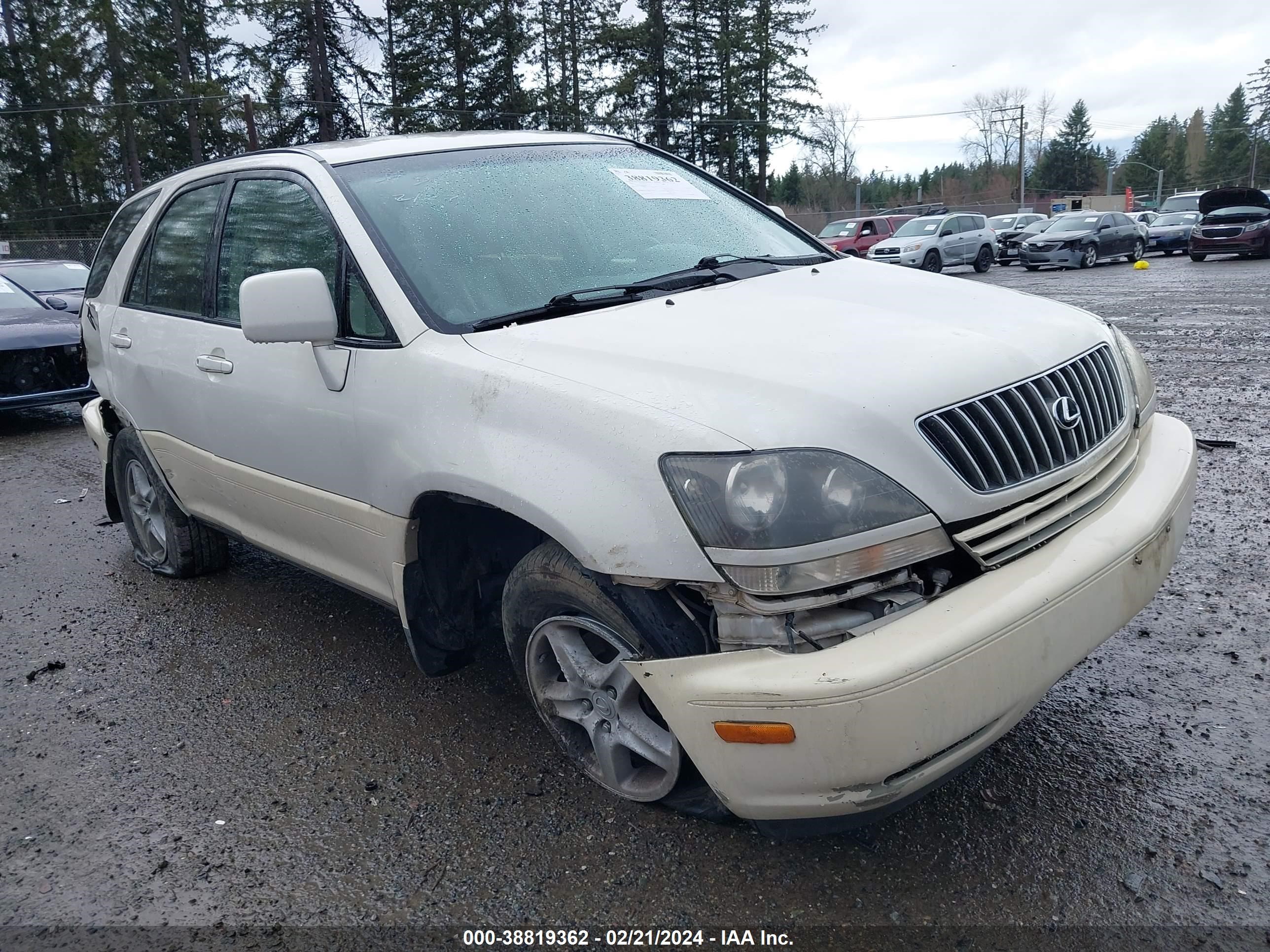 LEXUS RX 2000 jt6gf10u5y0045525