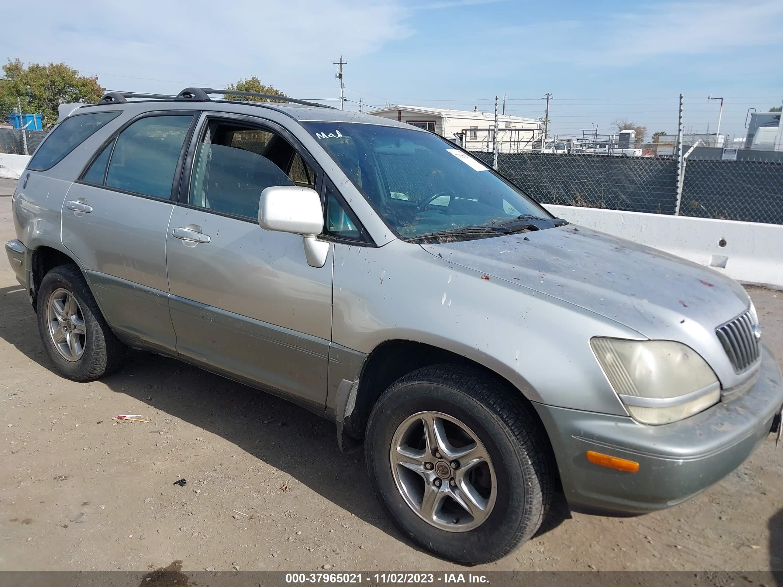 LEXUS RX 2000 jt6hf10u3y0129248