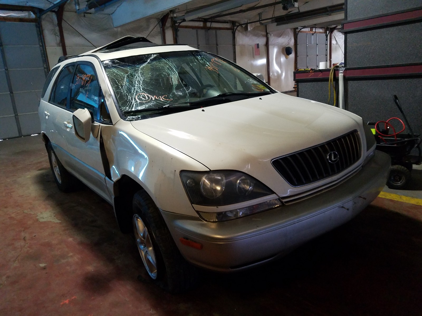 LEXUS RX 300 1999 jt6hf10u4x0023258