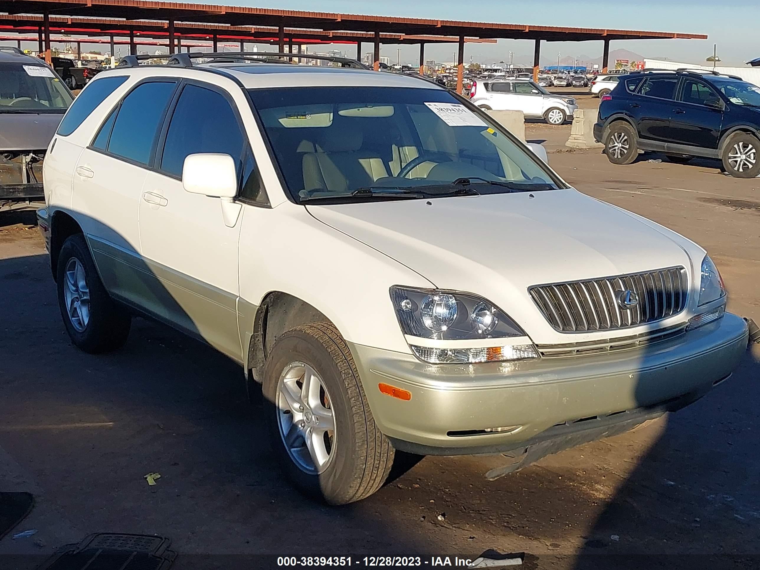 LEXUS RX 2000 jt6hf10u6y0107342