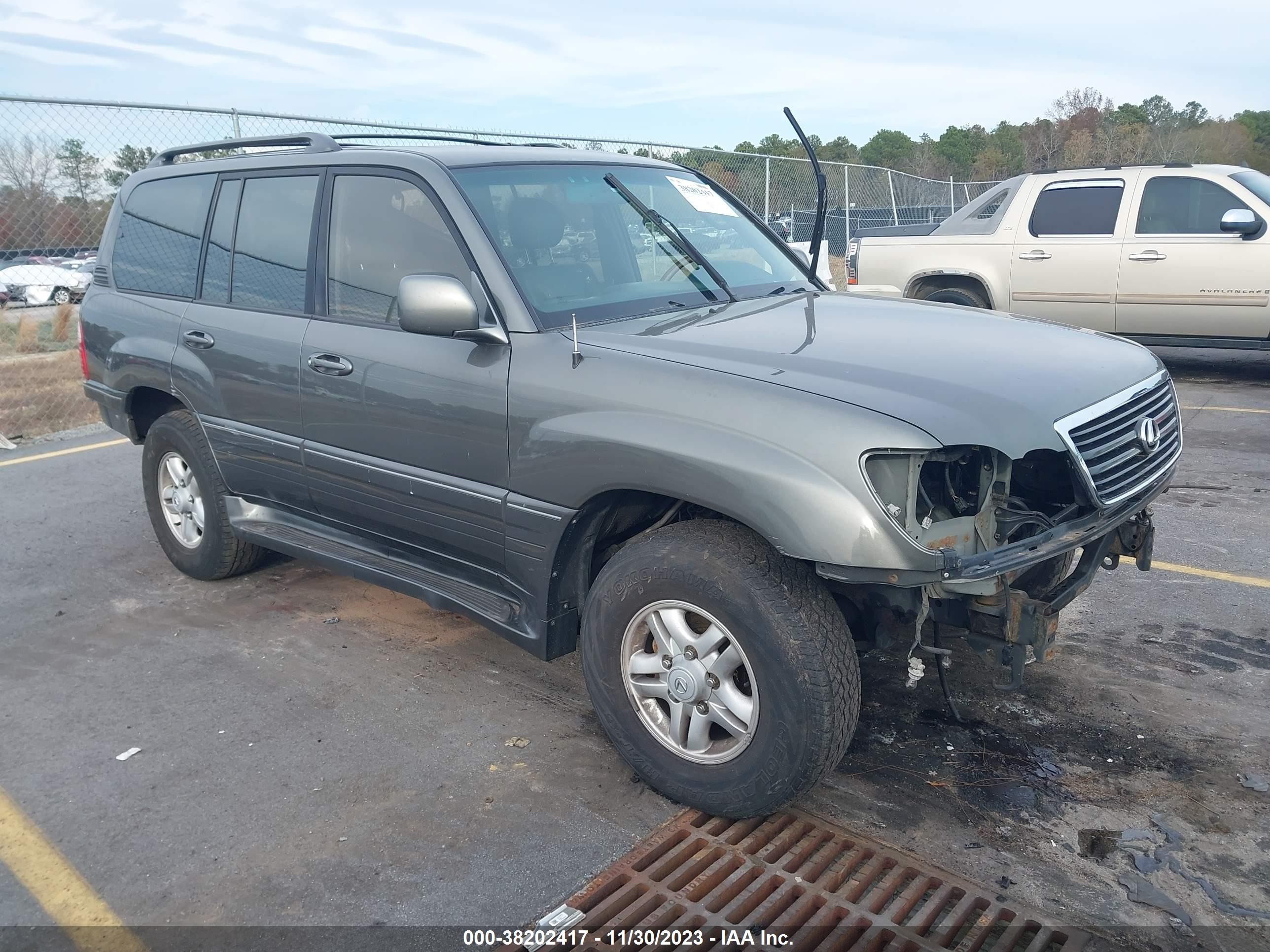 LEXUS LX 2000 jt6ht00w9y0122213