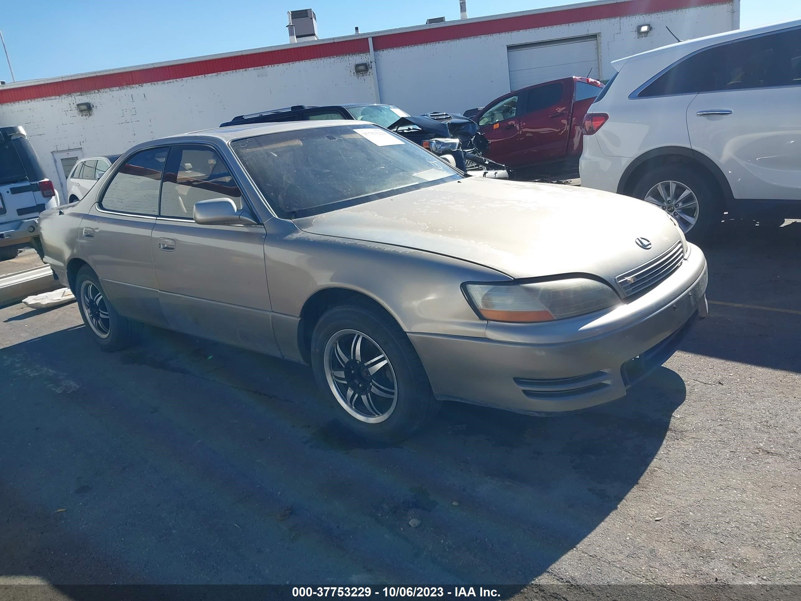 LEXUS ES 1996 jt8bf12g3t0137458