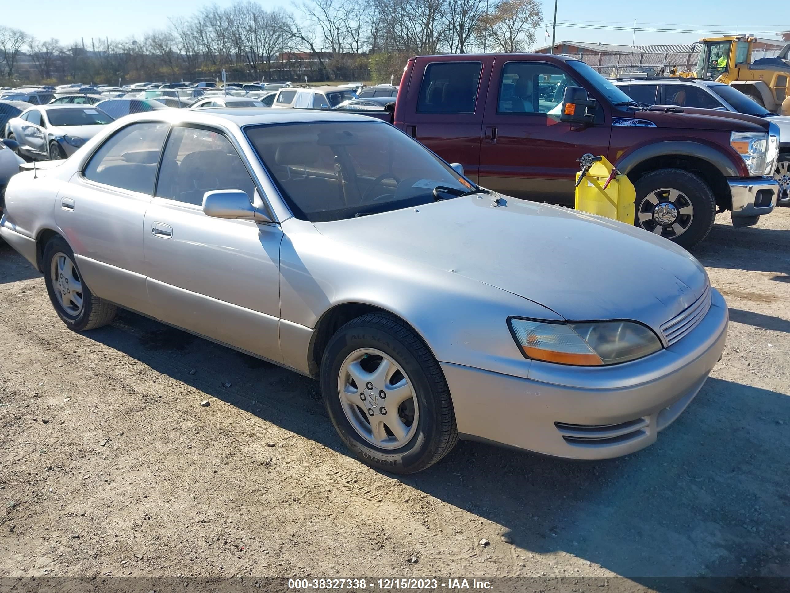 LEXUS ES 1996 jt8bf12gxt0155021