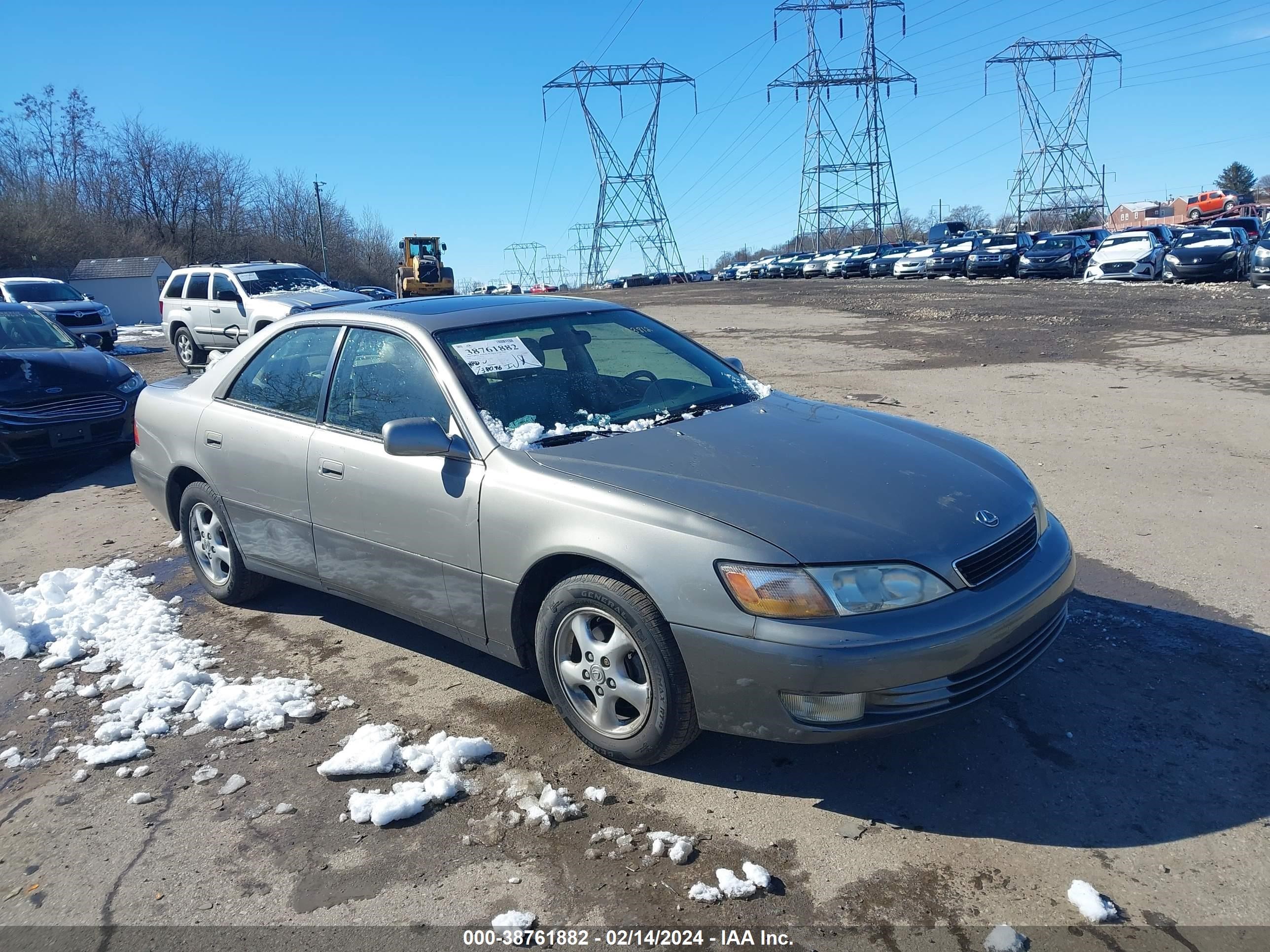 LEXUS ES 1998 jt8bf28g0w0123812