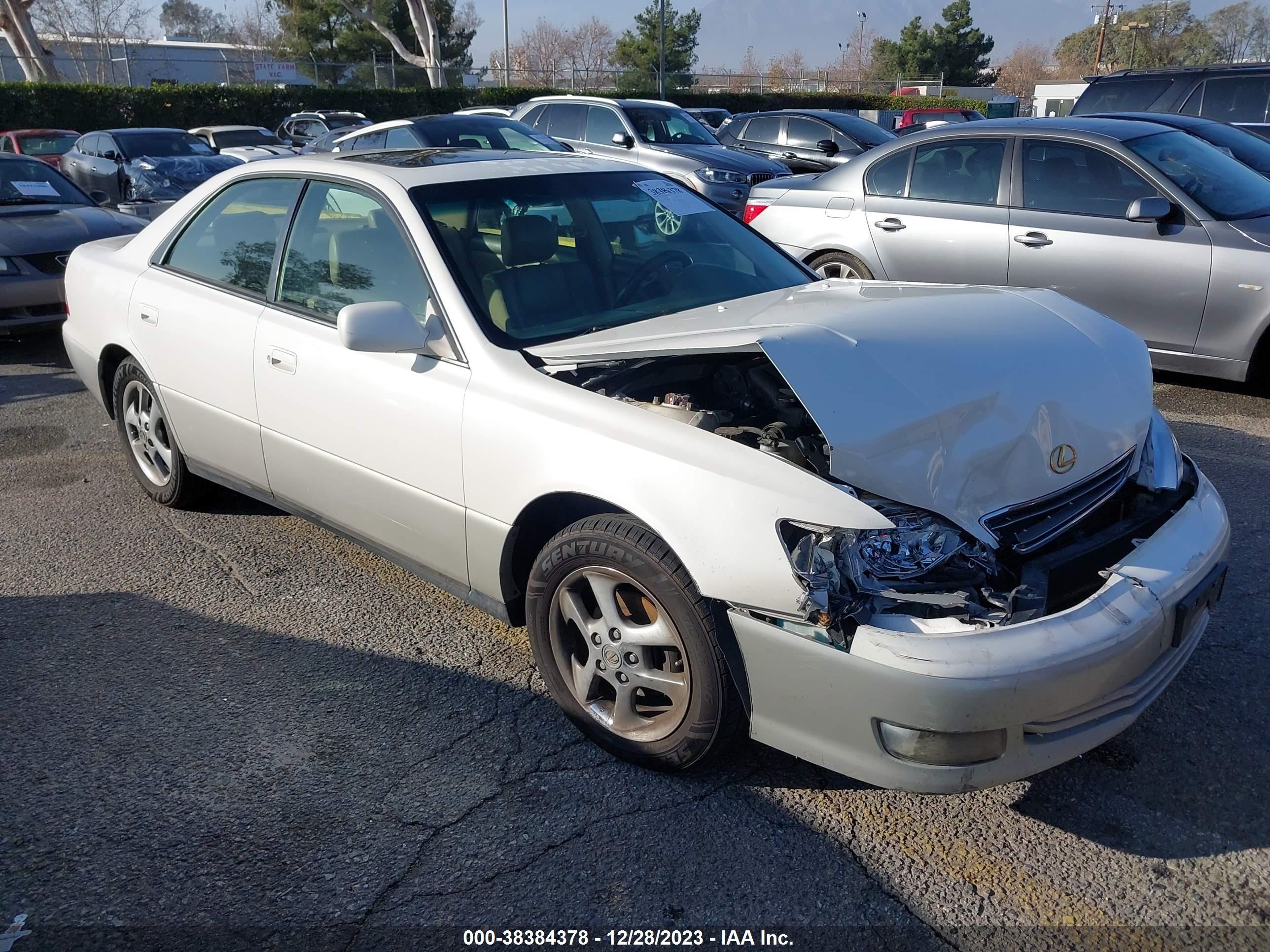 LEXUS ES 2000 jt8bf28g0y5088968