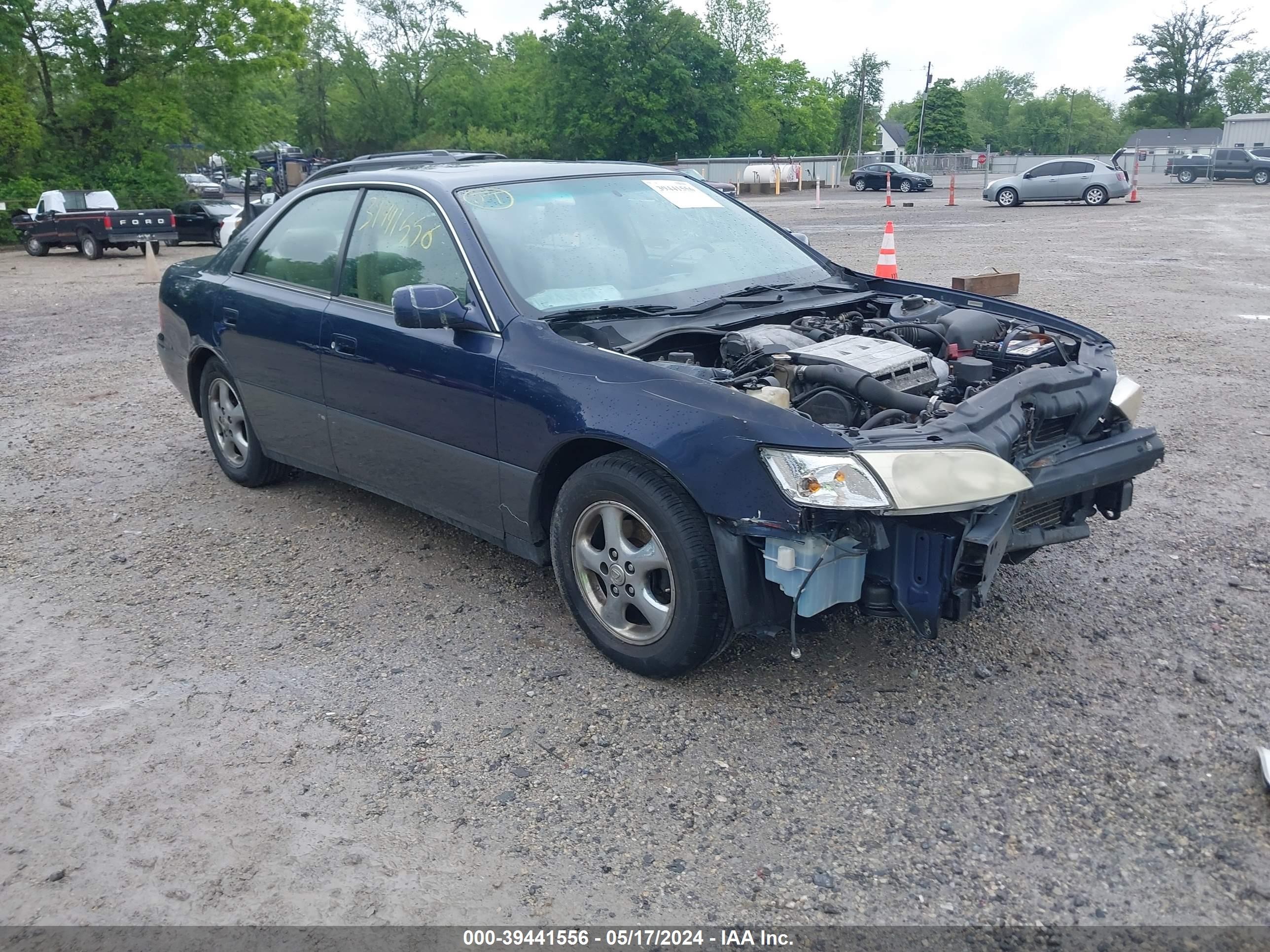 LEXUS ES 1998 jt8bf28g1w5016691