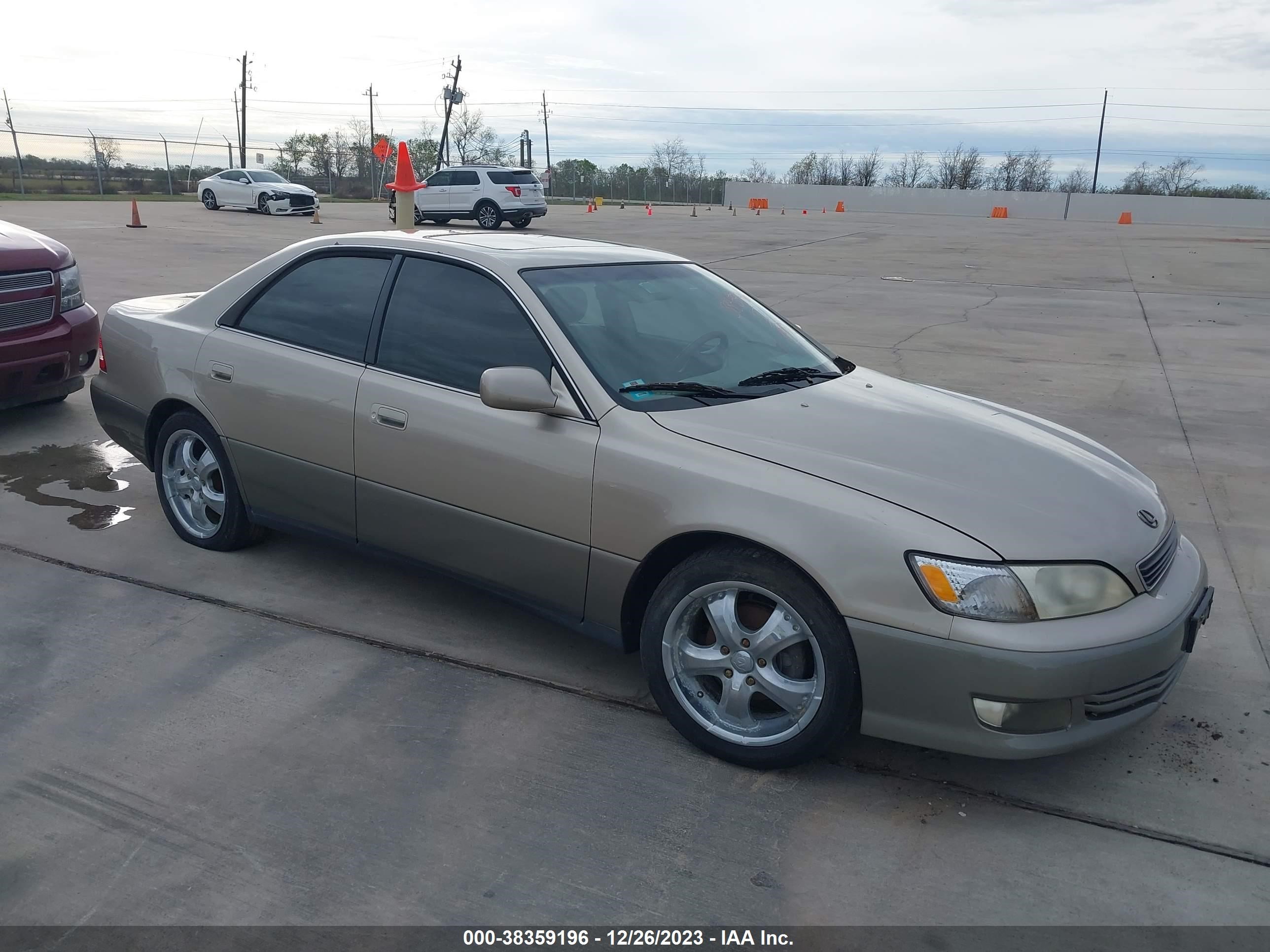 LEXUS ES 2000 jt8bf28g1y0283569