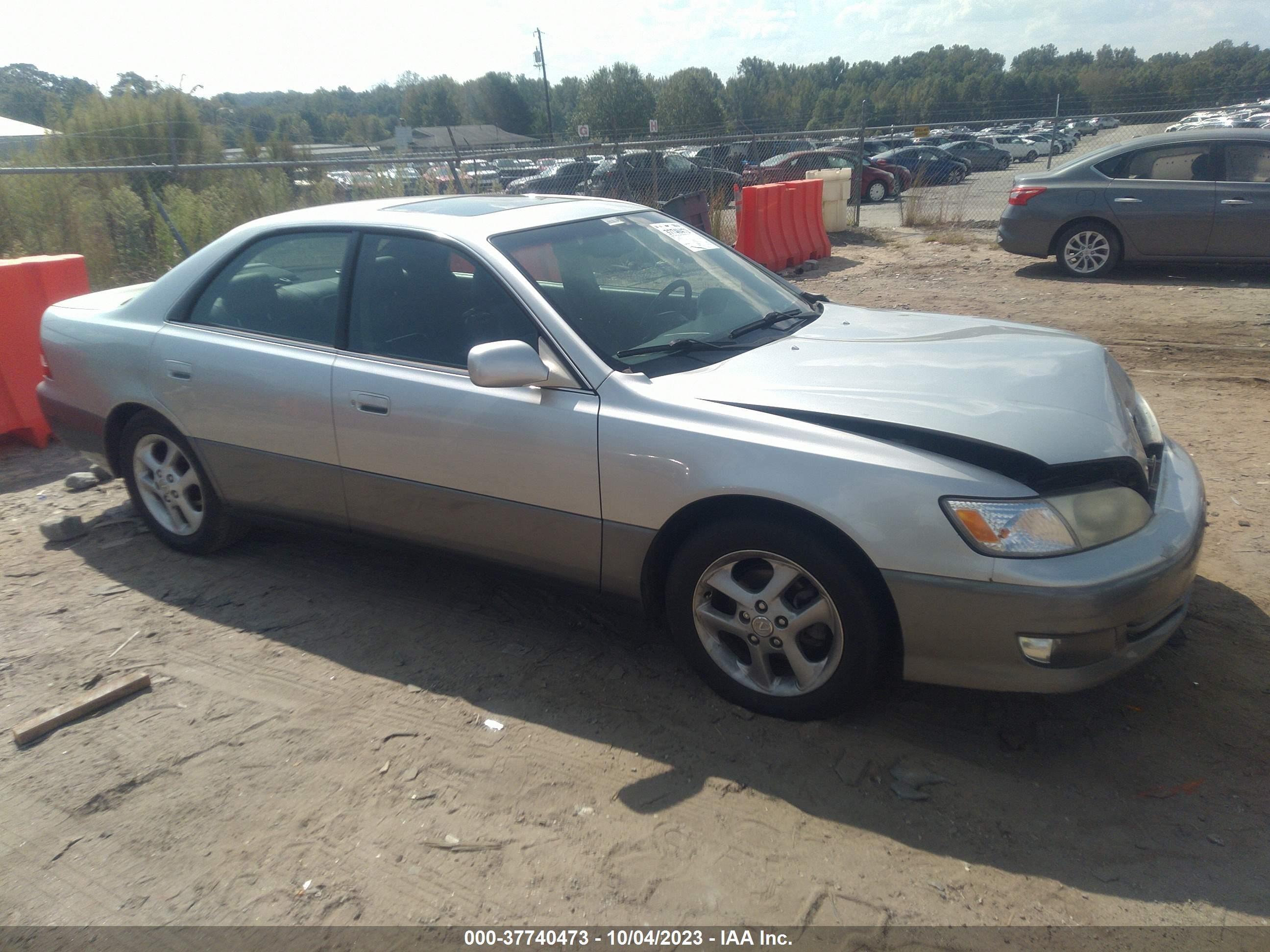 LEXUS ES 2001 jt8bf28g215106182