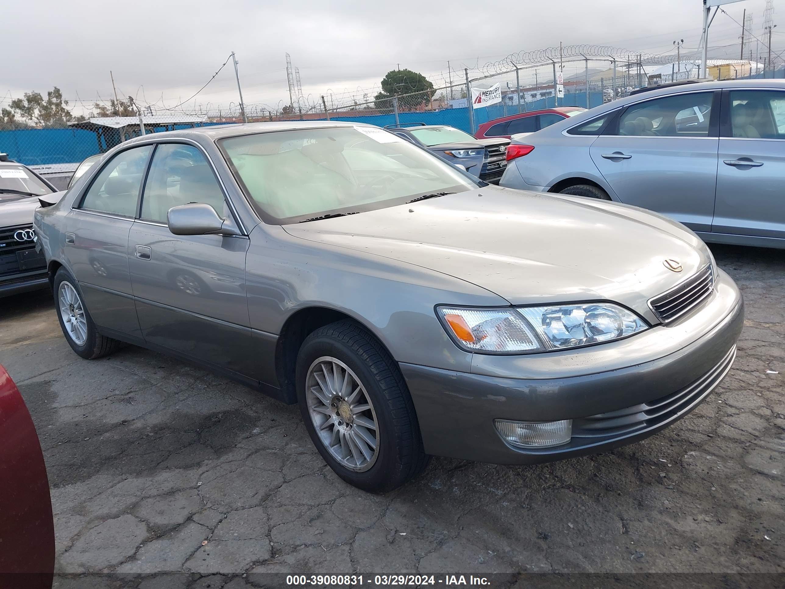 LEXUS ES 1998 jt8bf28g2w5040899