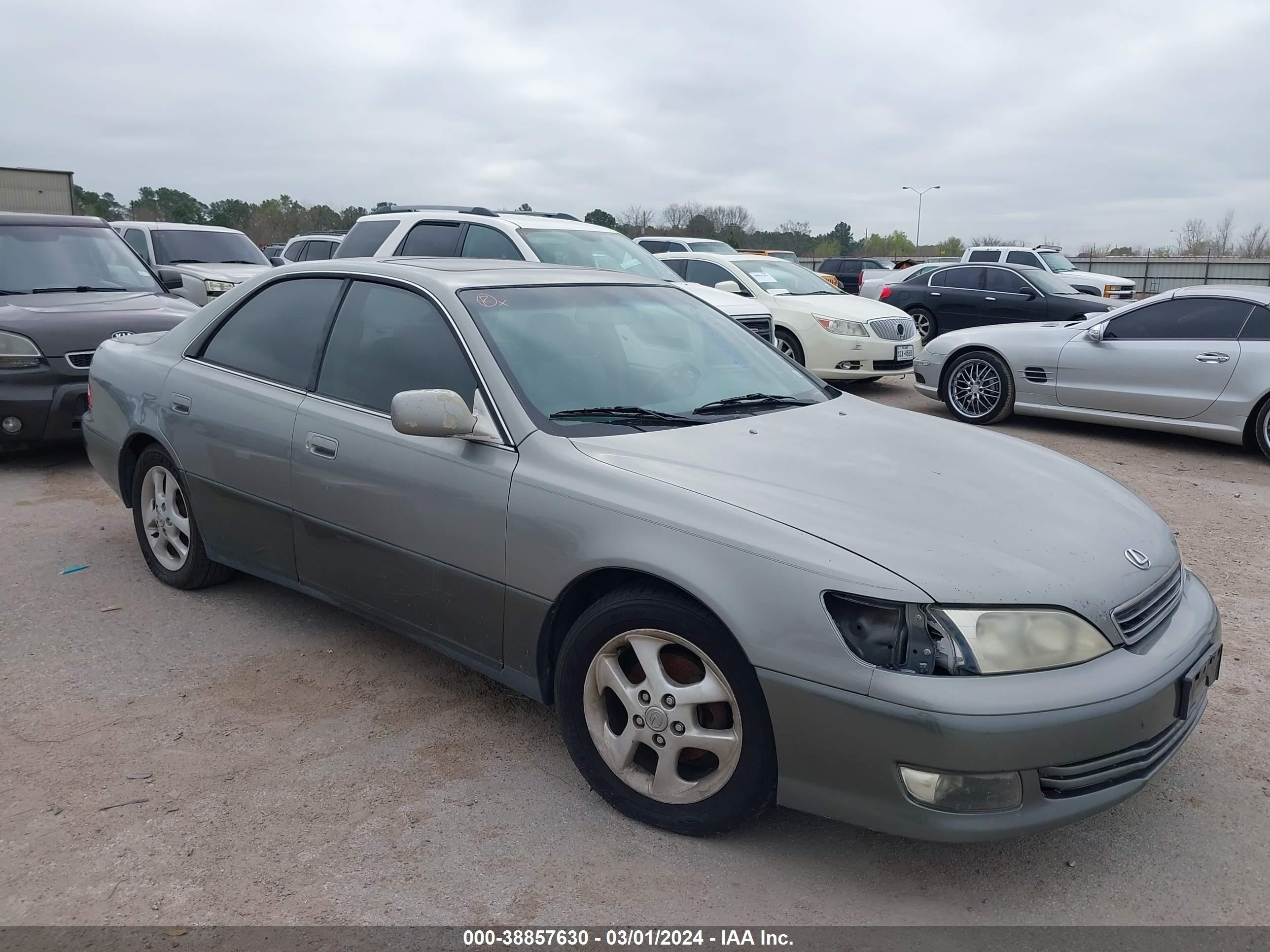 LEXUS ES 2000 jt8bf28g2y5098868