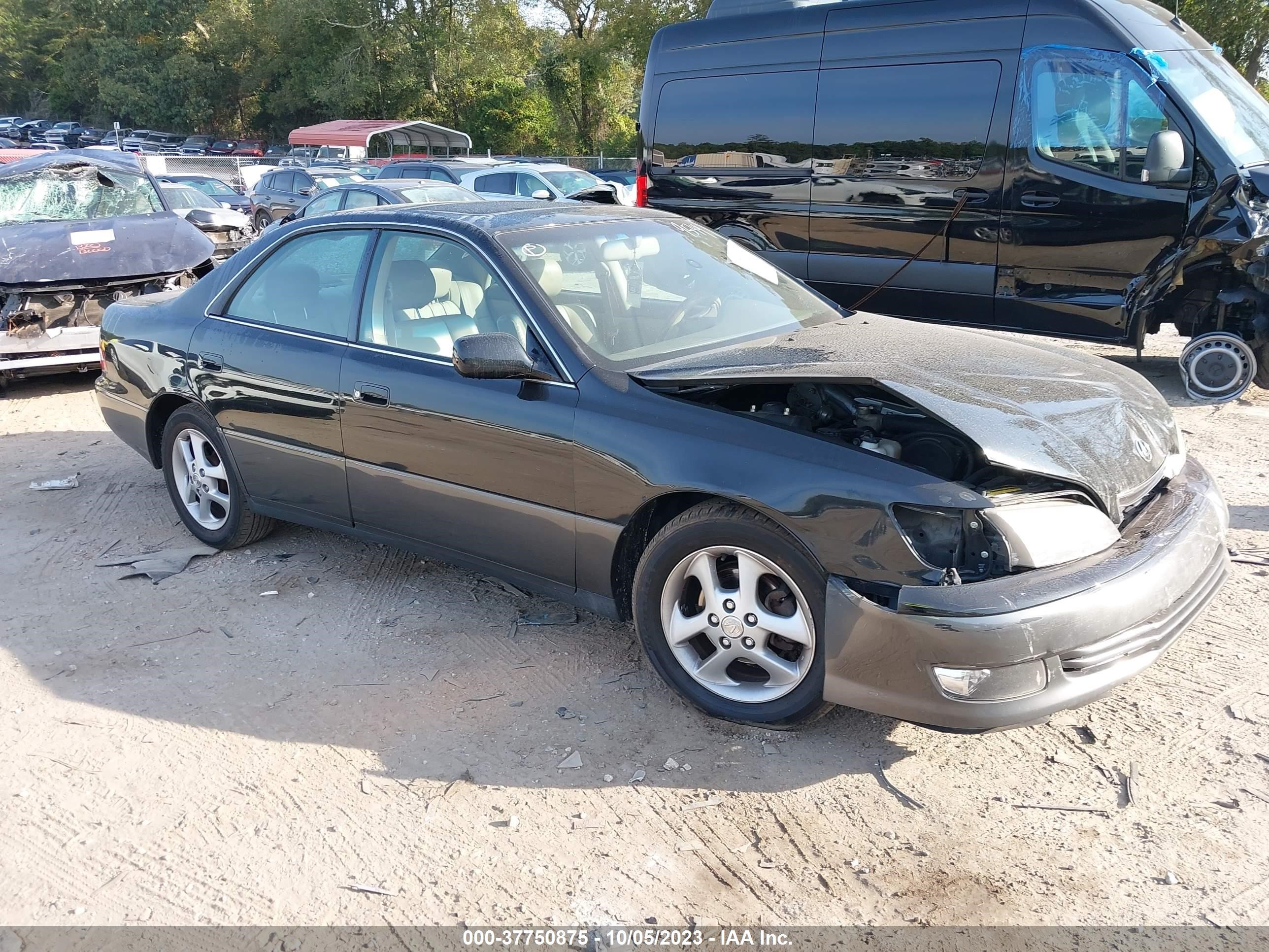 LEXUS ES 2000 jt8bf28g2y5099549