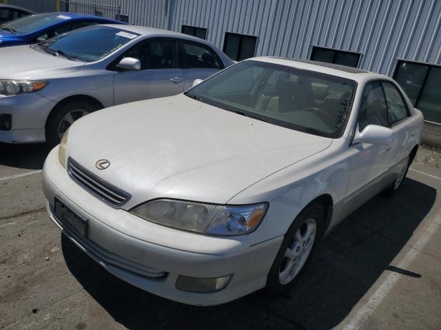 LEXUS ES300 2001 jt8bf28g315105381