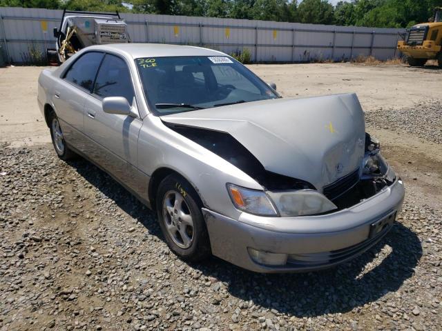 LEXUS ES 300 1998 jt8bf28g4w5017835