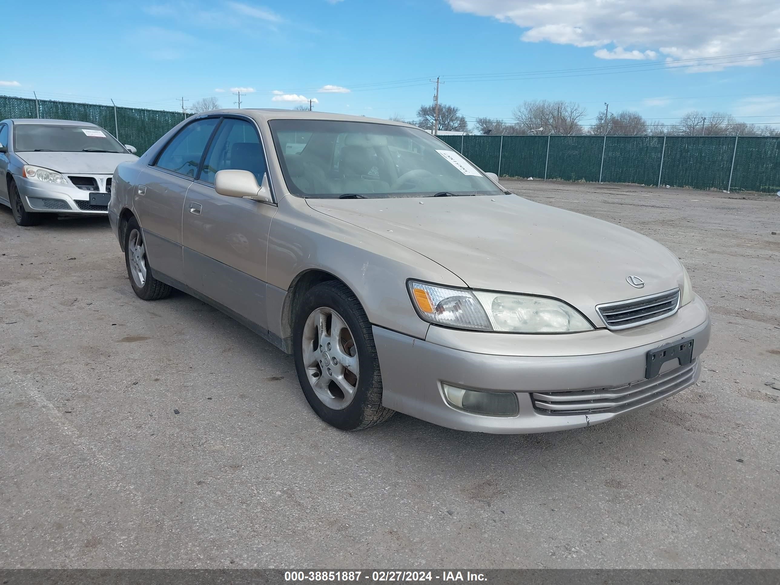 LEXUS ES 2000 jt8bf28g4y0244880