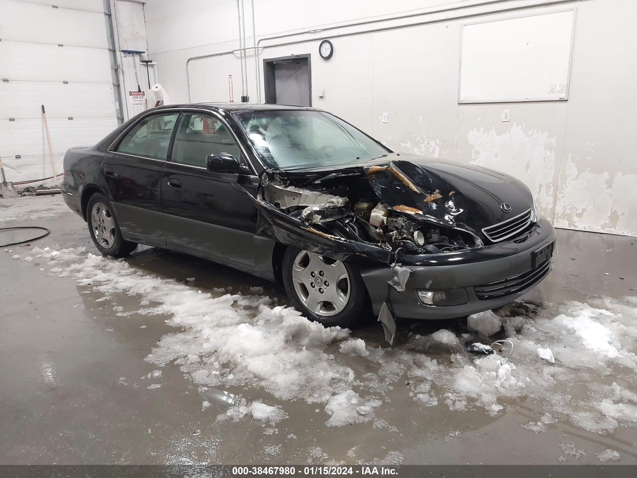 LEXUS ES 2001 jt8bf28g610319858