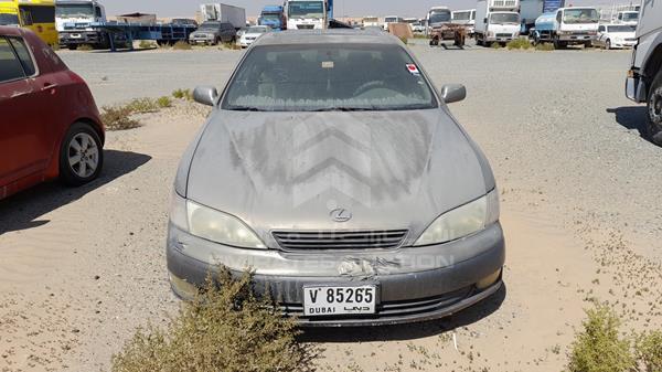 LEXUS ES 300 1998 jt8bf28g6w5049427