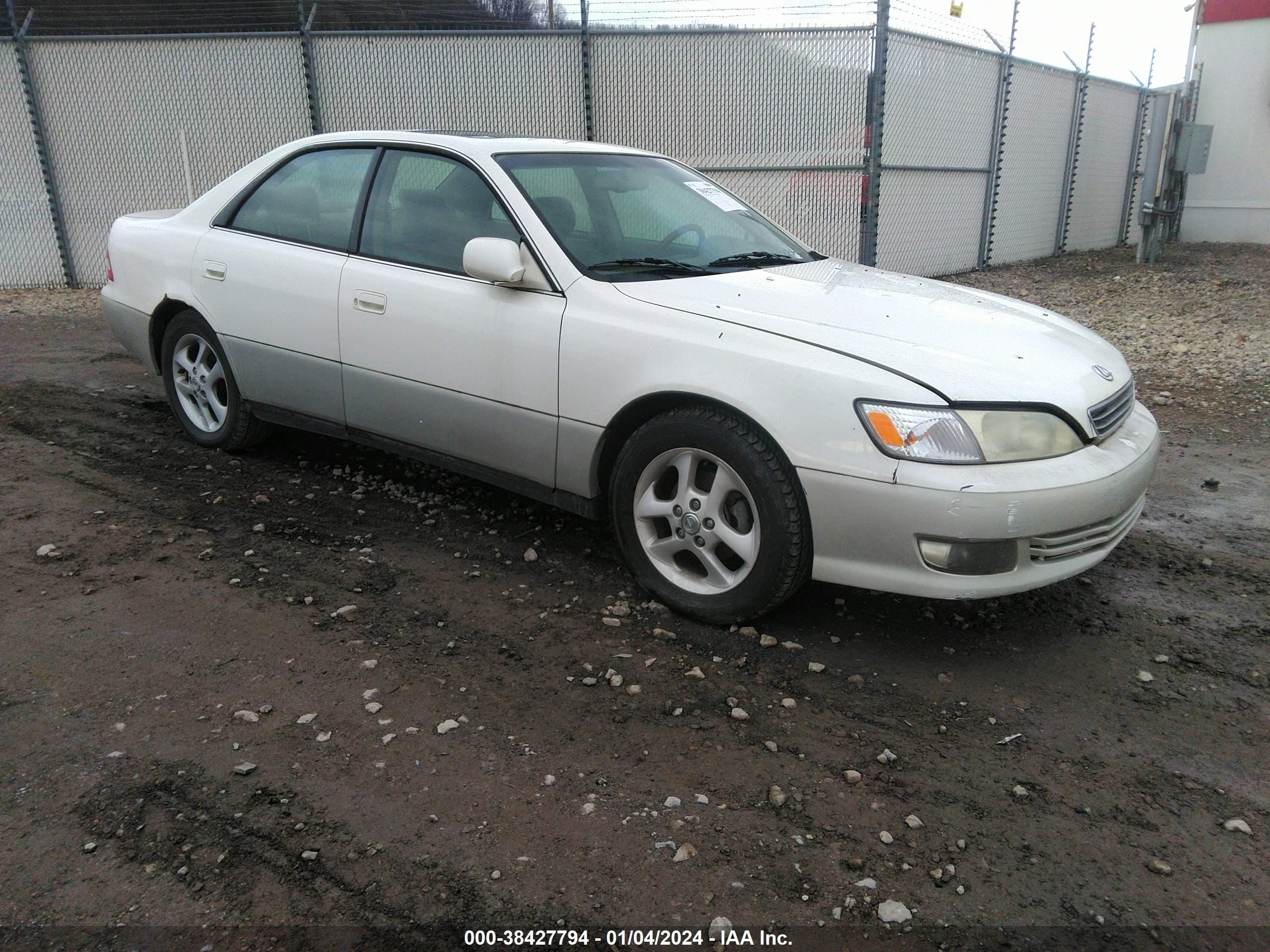 LEXUS ES 2001 jt8bf28g710330867