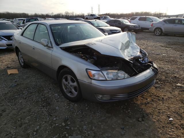 LEXUS ES 300 1998 jt8bf28g7w5019675