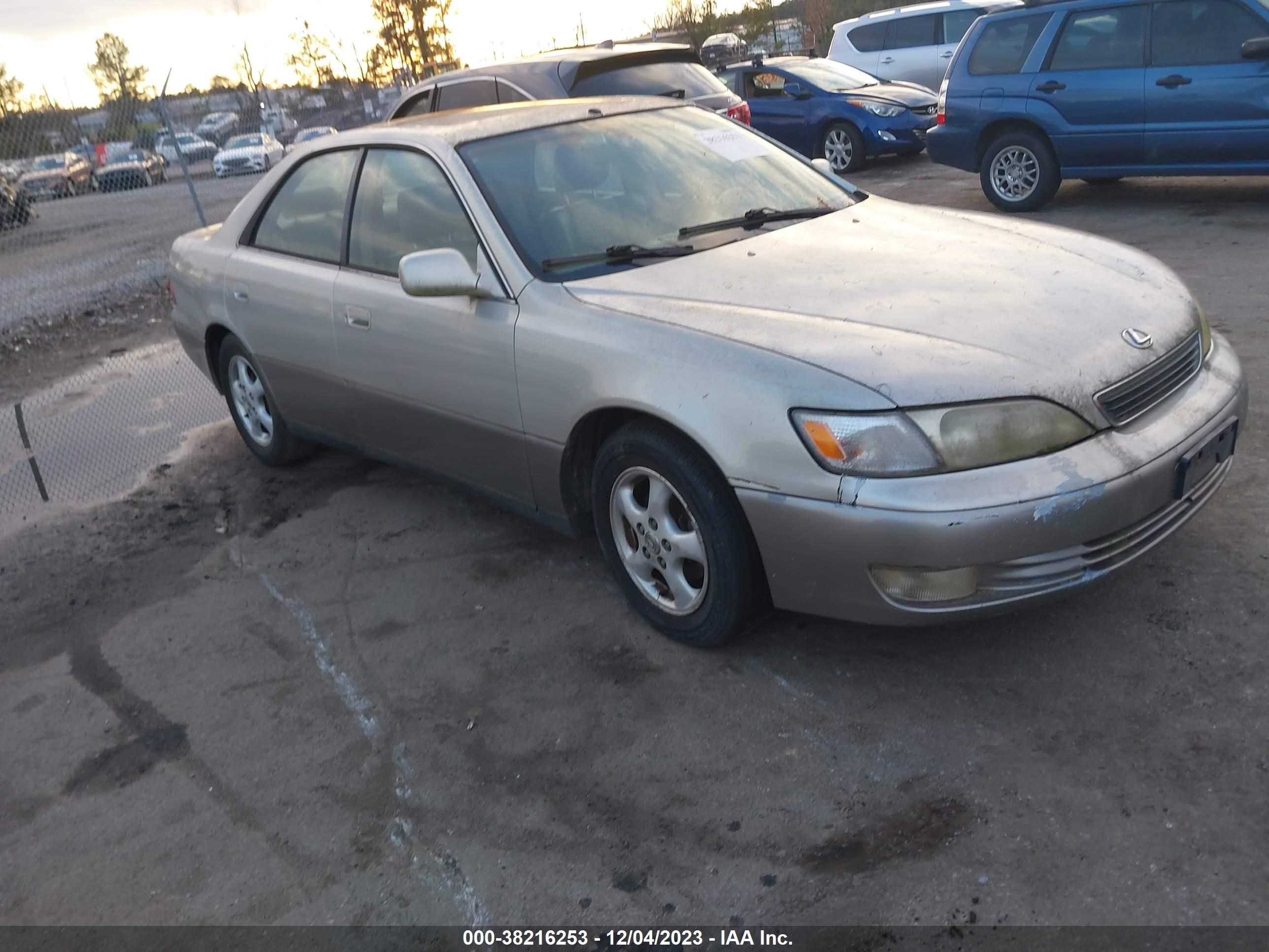 LEXUS ES 1998 jt8bf28g7w5049548